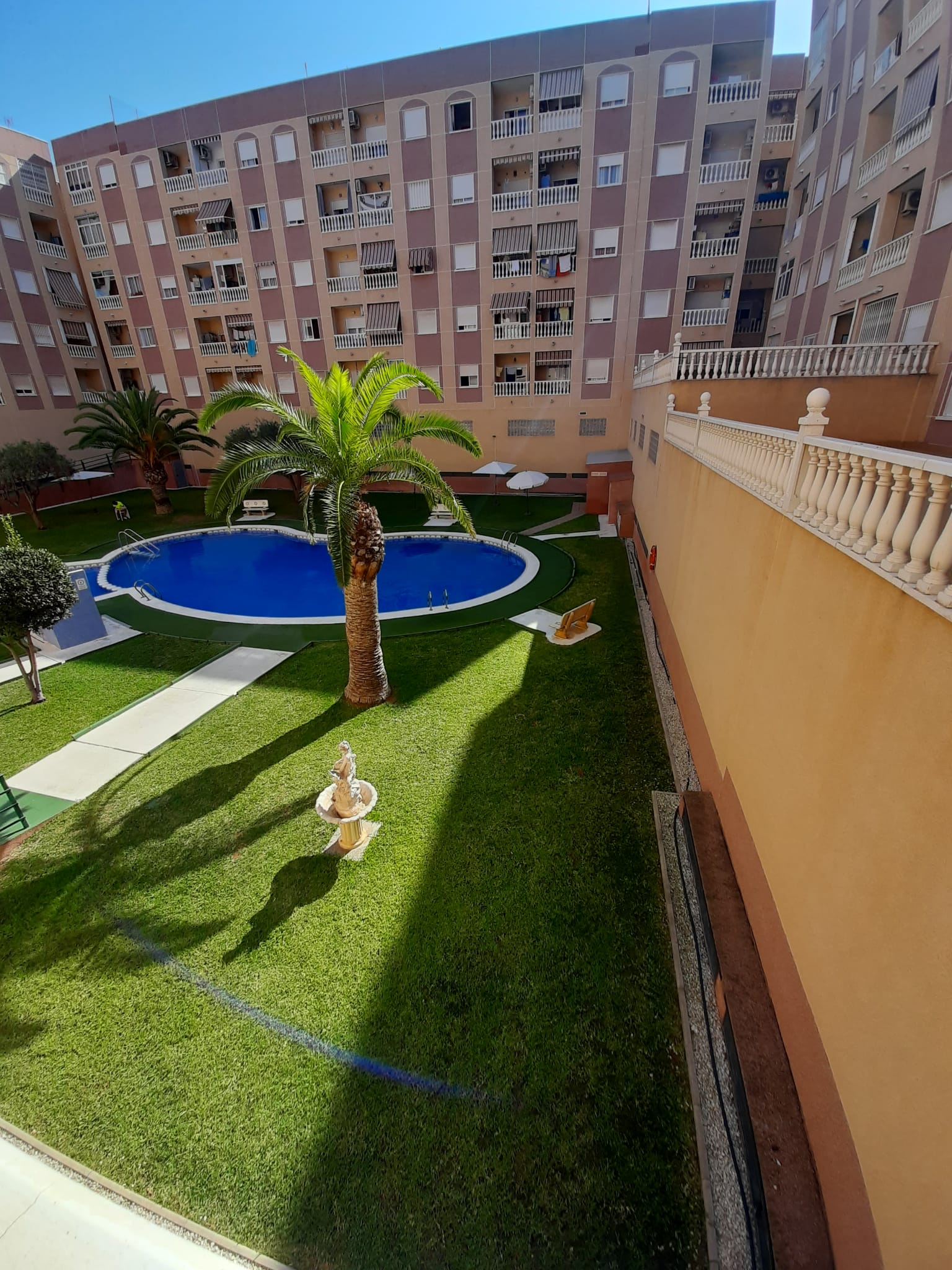 2 Bed, 1 Bath, ApartmentFor Sale, Torrevieja, Alicante