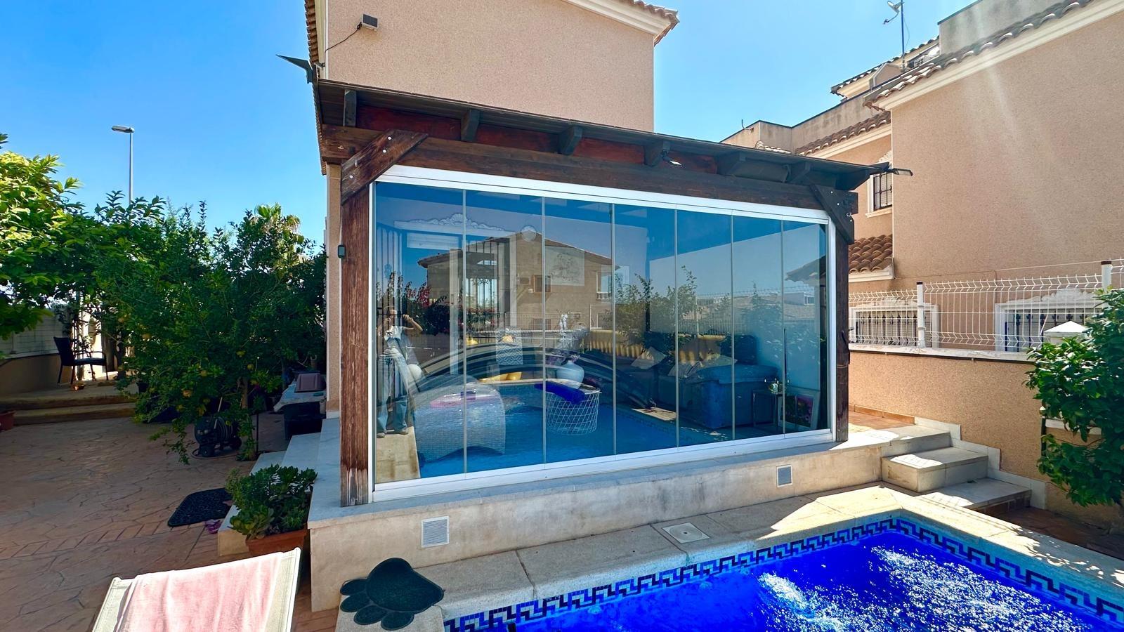 4 Bed, 3 Bath, HouseFor Sale, Orihuela Costa, Alicante