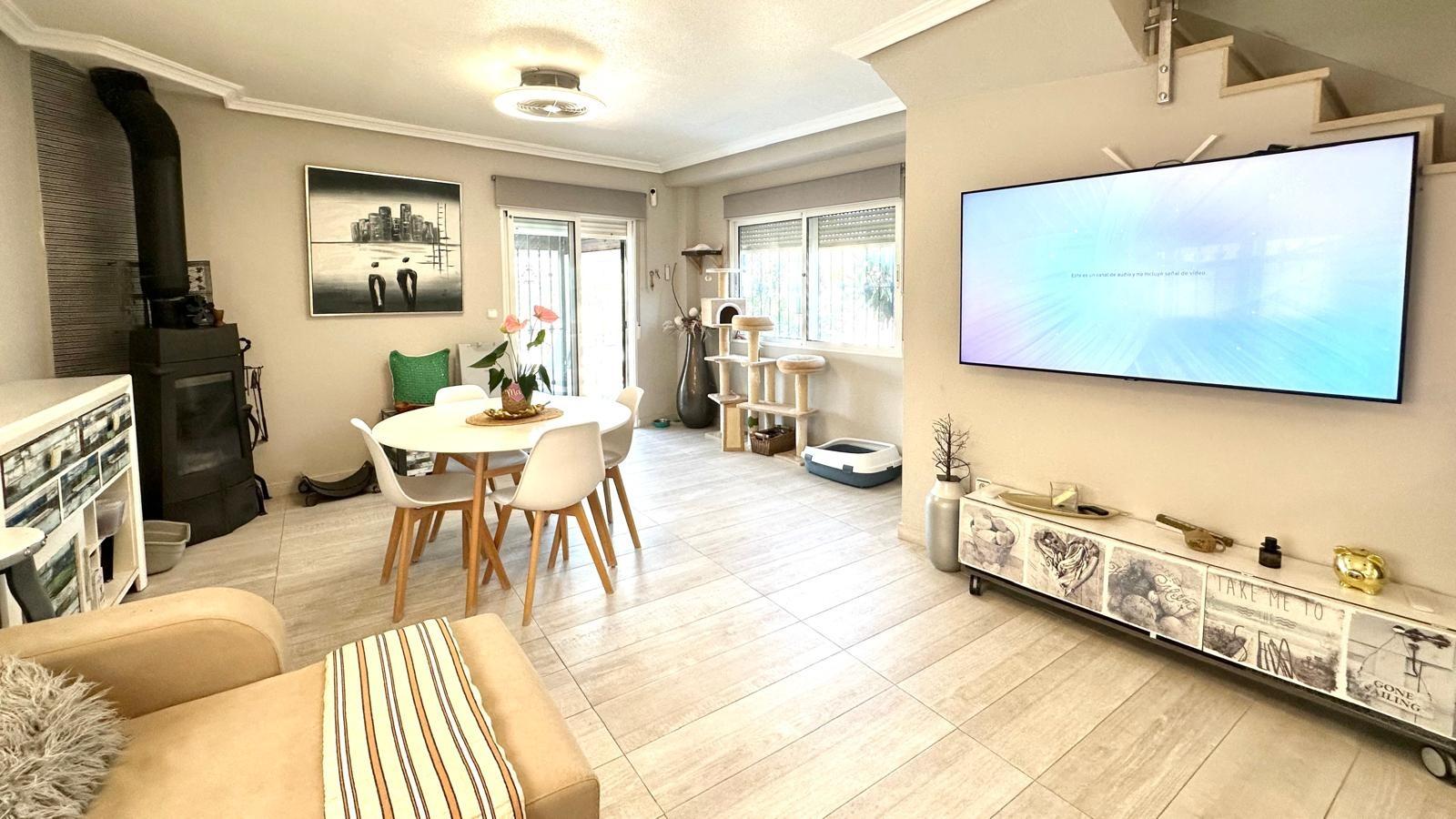 4 Bed, 3 Bath, HouseFor Sale, Orihuela Costa, Alicante