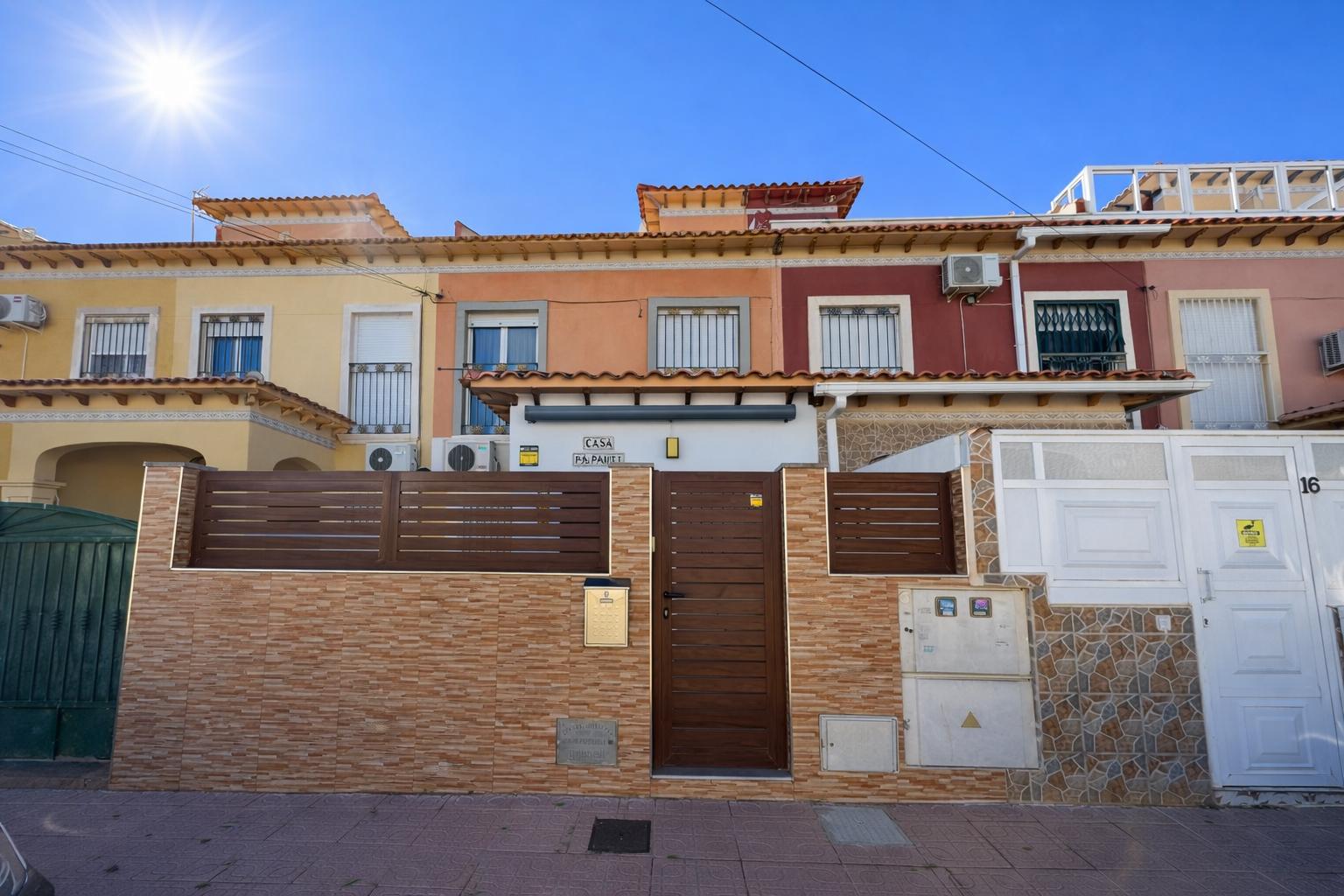 2 Bed, 2 Bath, HouseFor Sale, Torrevieja, Alicante