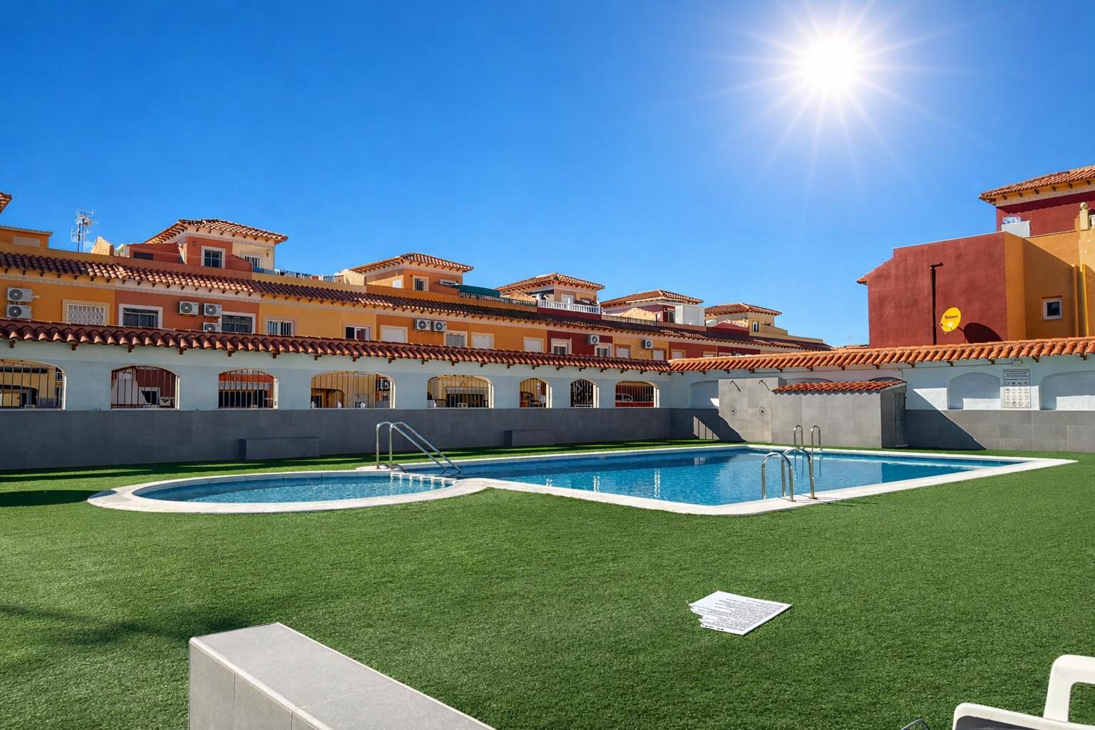 2 Bed, 2 Bath, HouseFor Sale, Torrevieja, Alicante