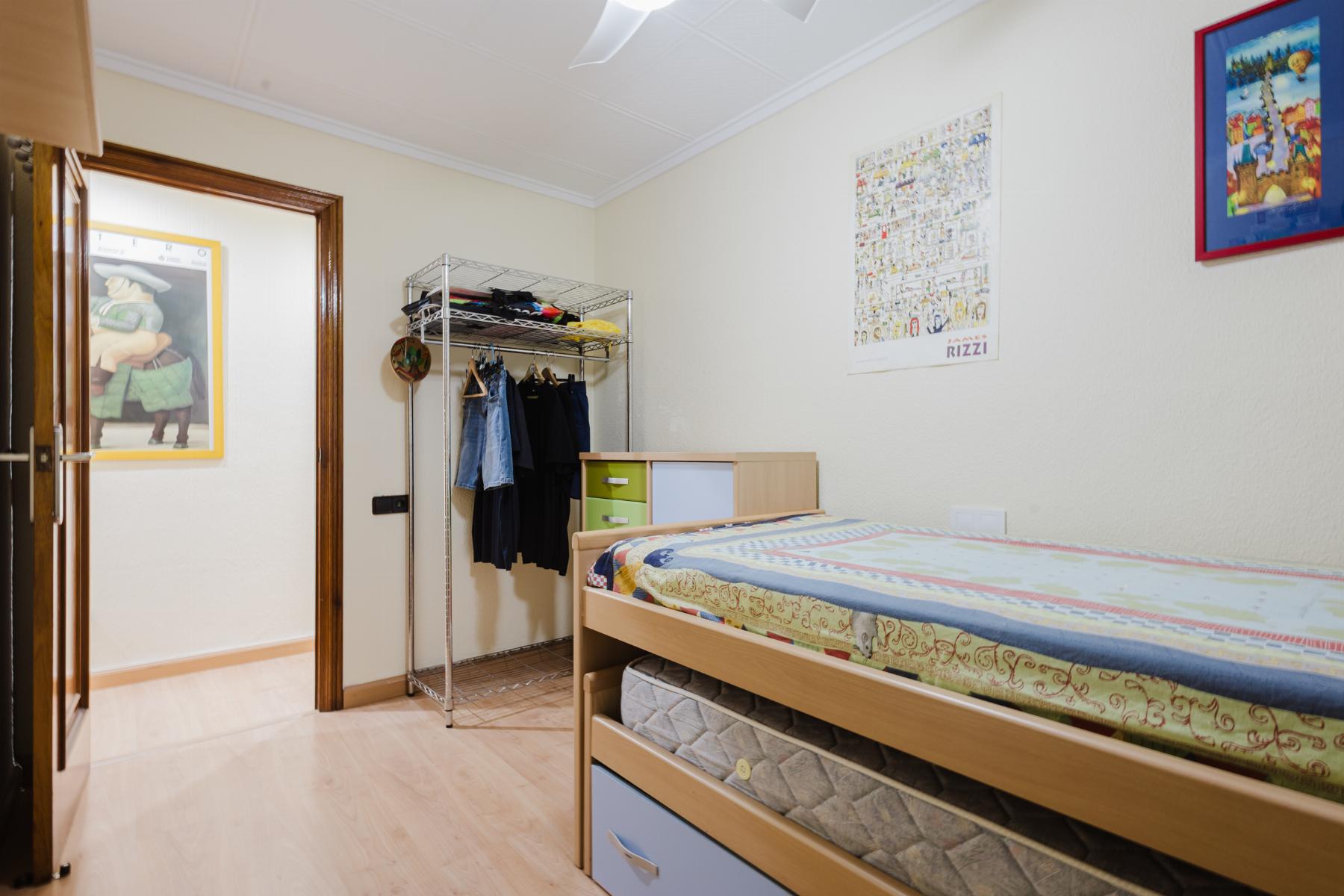 3 Bed, 2 Bath, ApartmentFor Sale, Torrevieja, Alicante