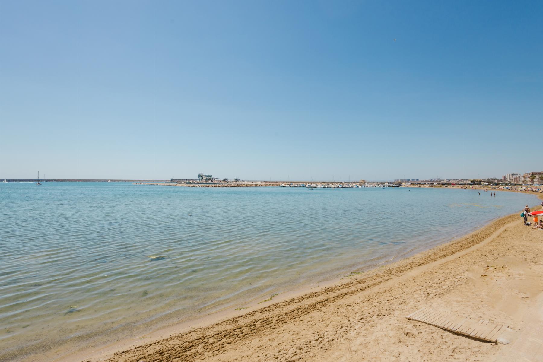 3 Bed, 2 Bath, ApartmentFor Sale, Torrevieja, Alicante