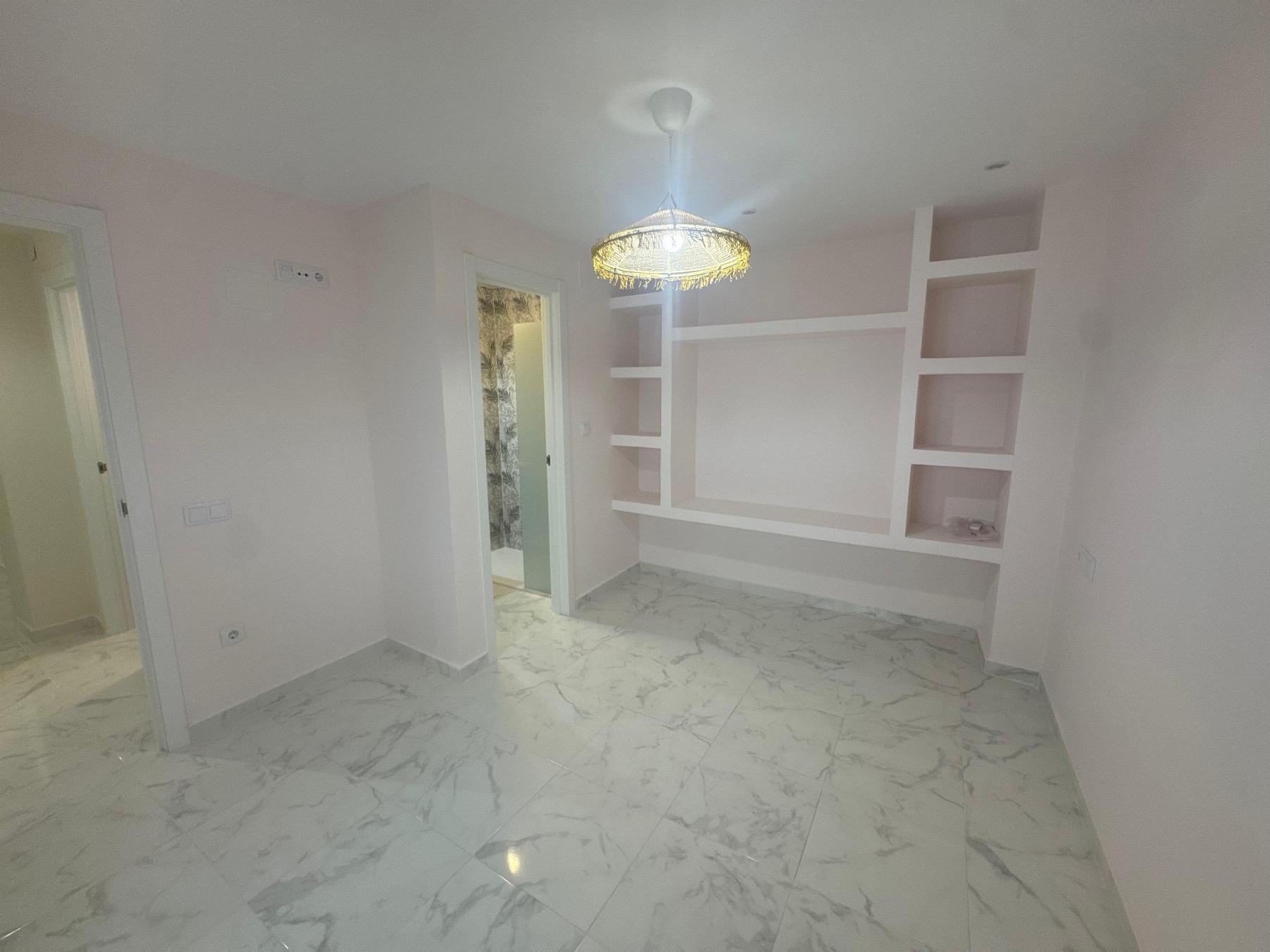 3 Bed, 3 Bath, ApartmentFor Sale, Torrevieja, Alicante