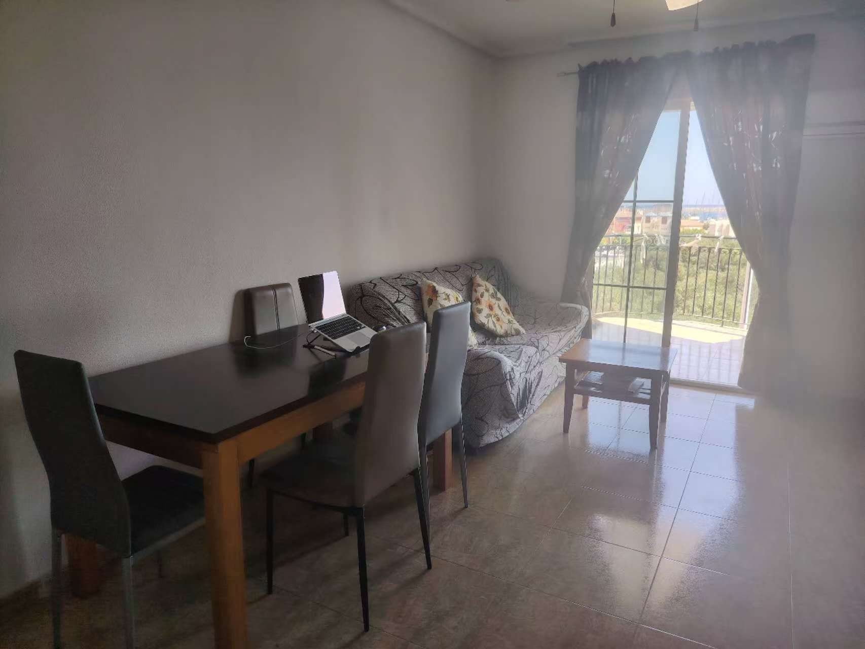 3 Bed, 1 Bath, ApartmentFor Sale, Torrevieja, Alicante