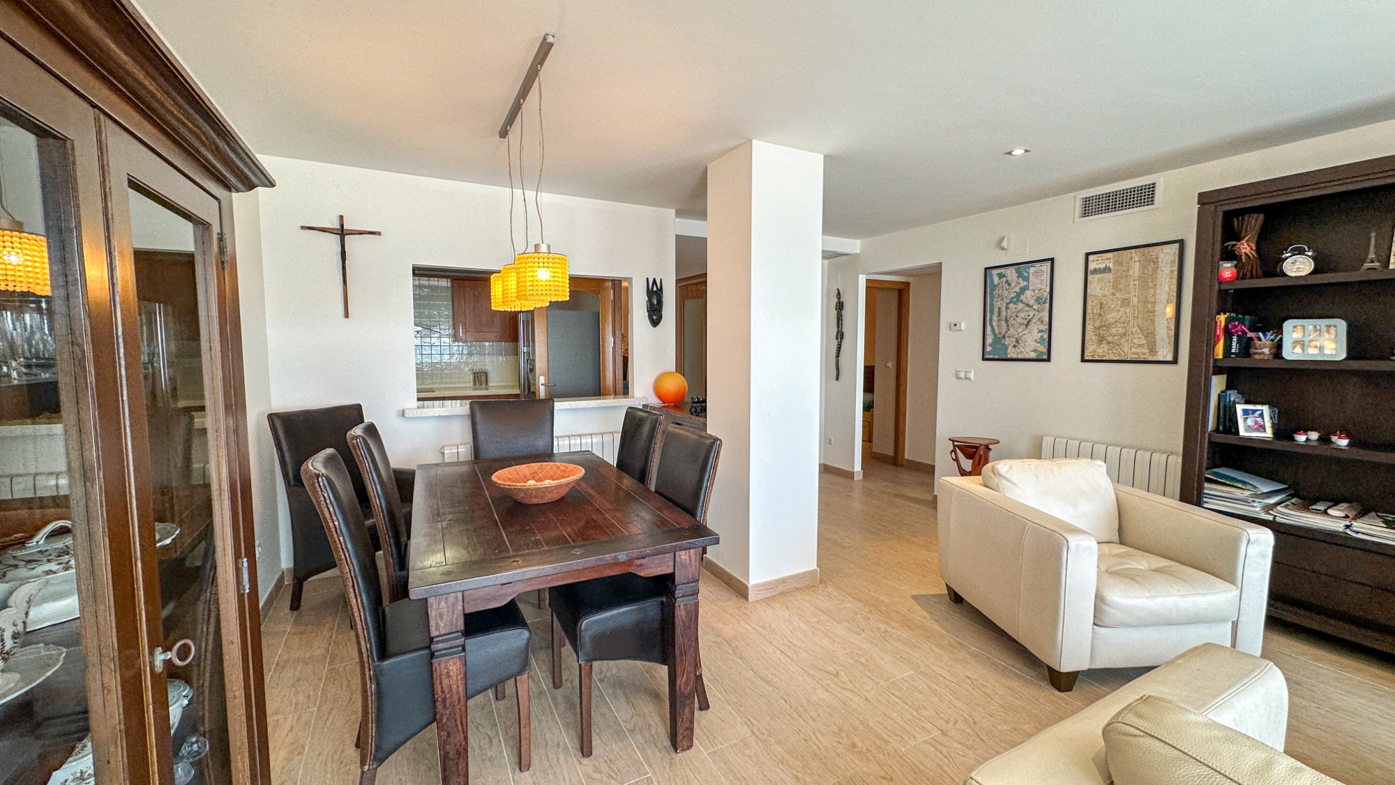 4 Bed, 3 Bath, ApartmentFor Sale, Torrevieja, Alicante