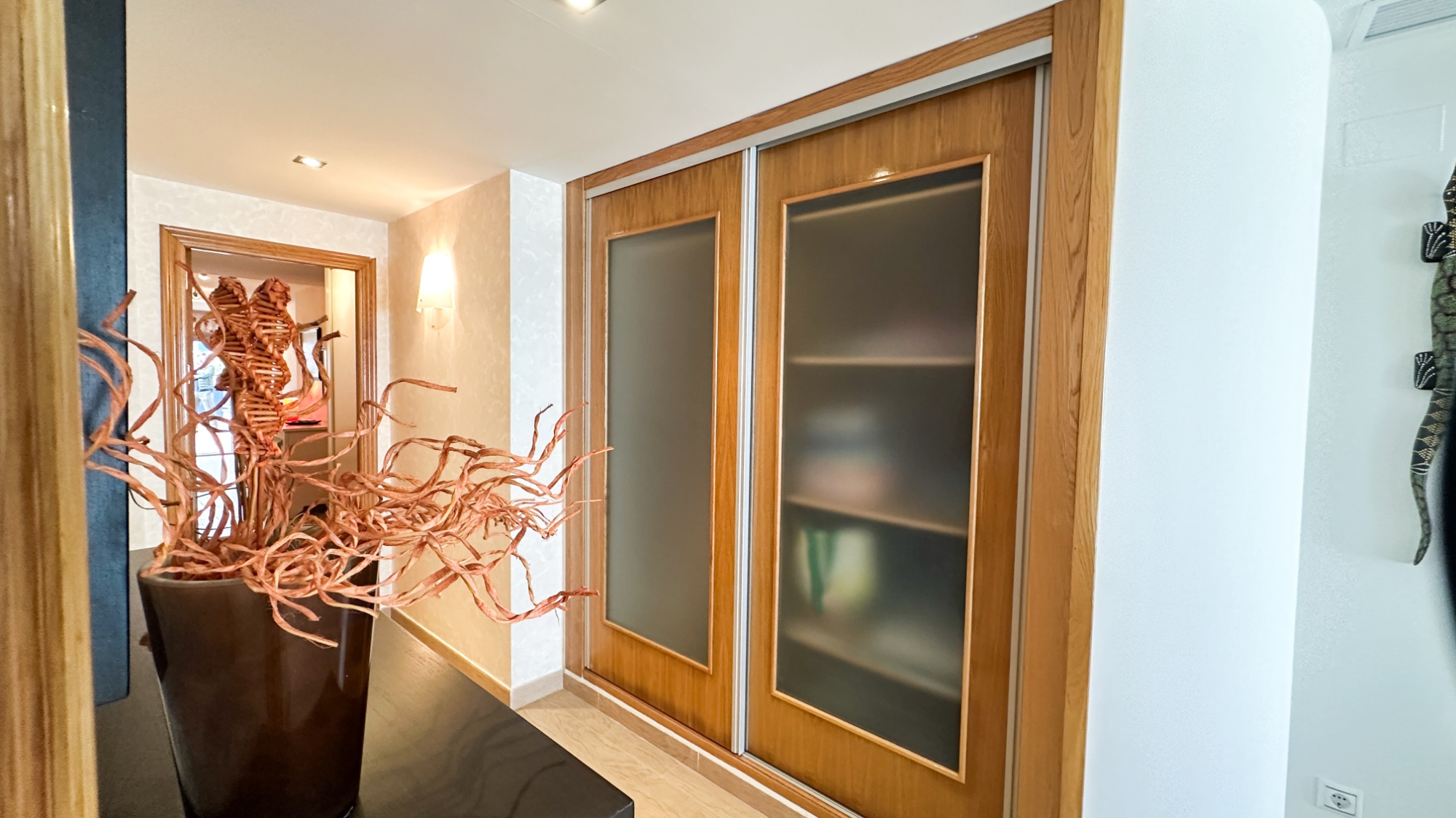 4 Bed, 3 Bath, ApartmentFor Sale, Torrevieja, Alicante