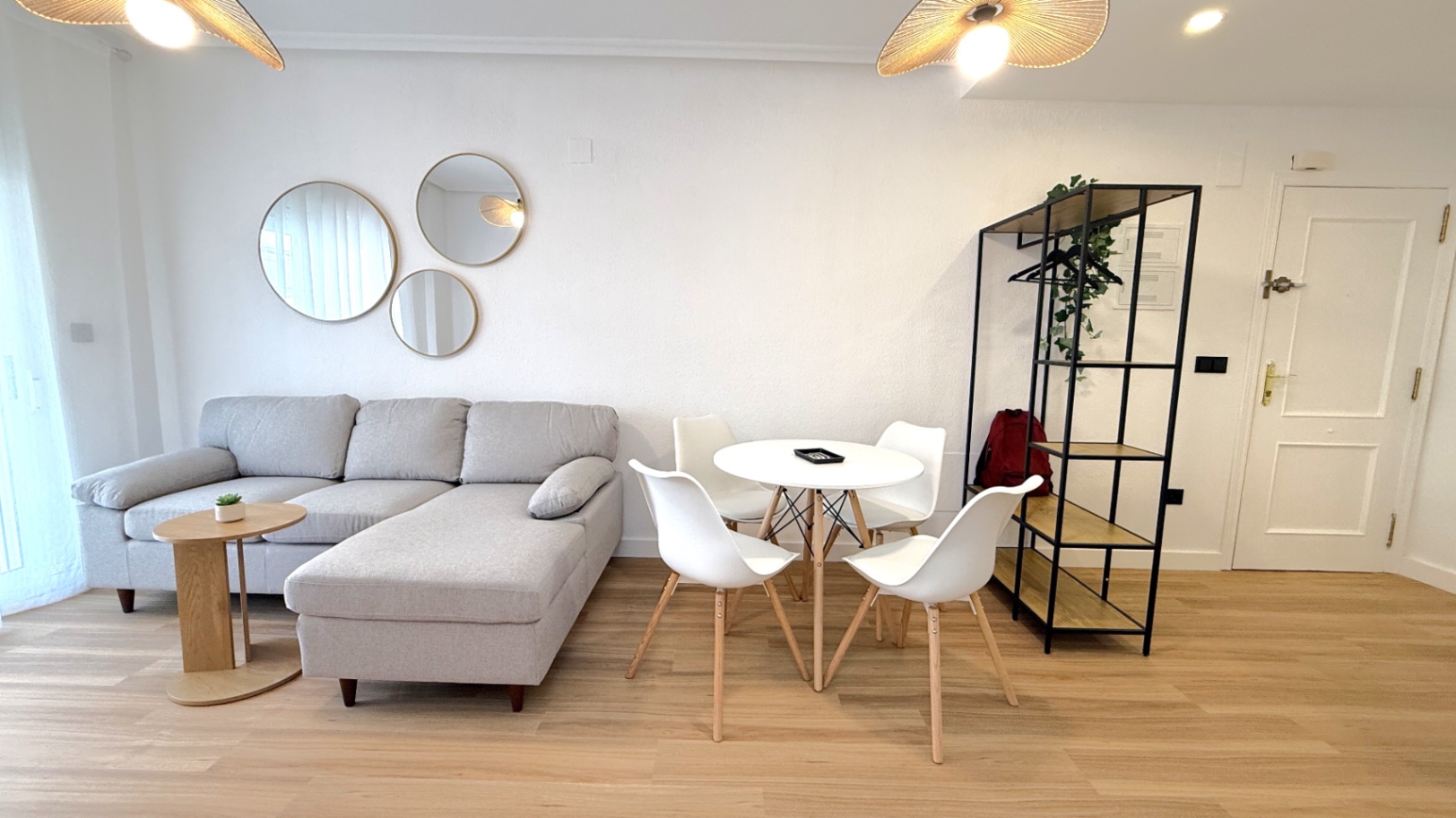 2 Bed, 1 Bath, ApartmentFor Sale, Torrevieja, Alicante