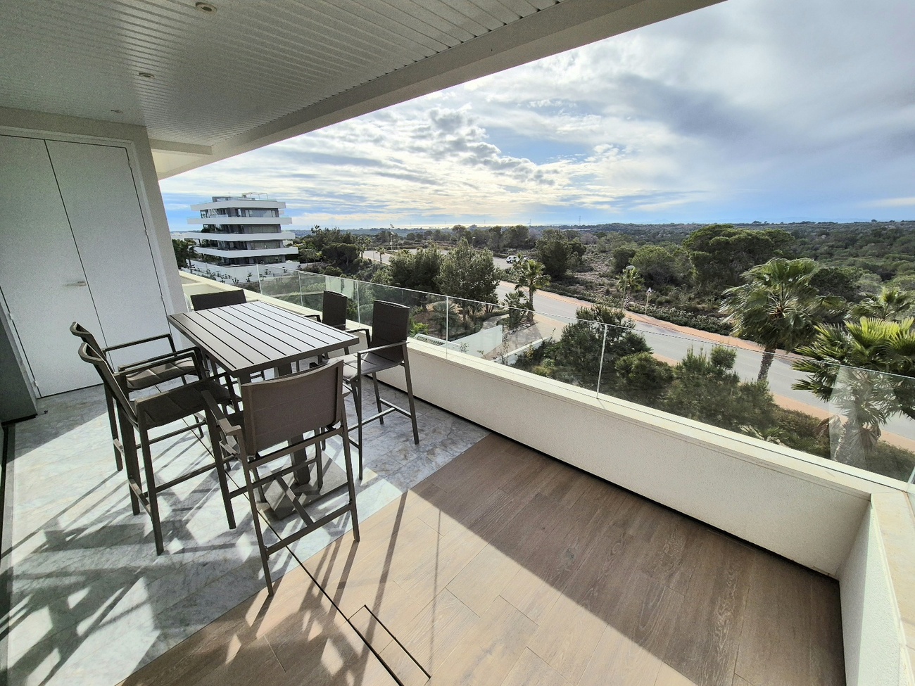 3 Bed, 2 Bath, ApartmentFor Sale, Las Colinas Golf, Alicante