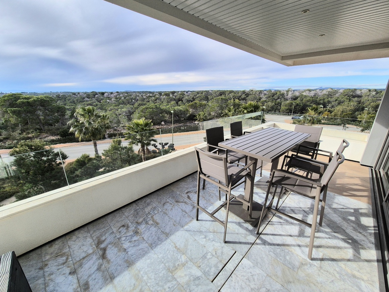 3 Bed, 2 Bath, ApartmentFor Sale, Las Colinas Golf, Alicante