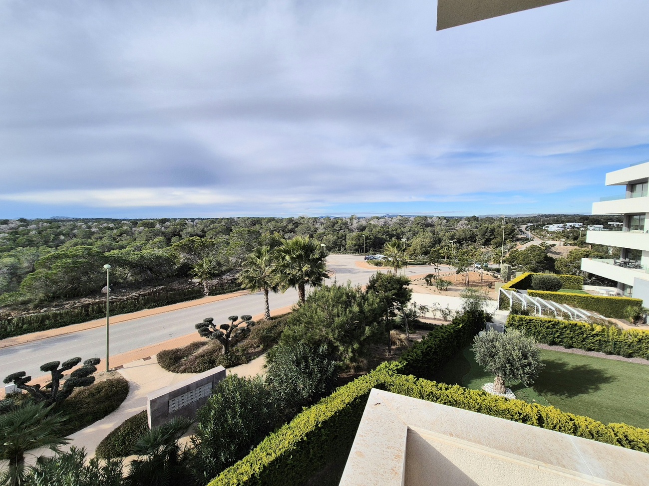 3 Bed, 2 Bath, ApartmentFor Sale, Las Colinas Golf, Alicante