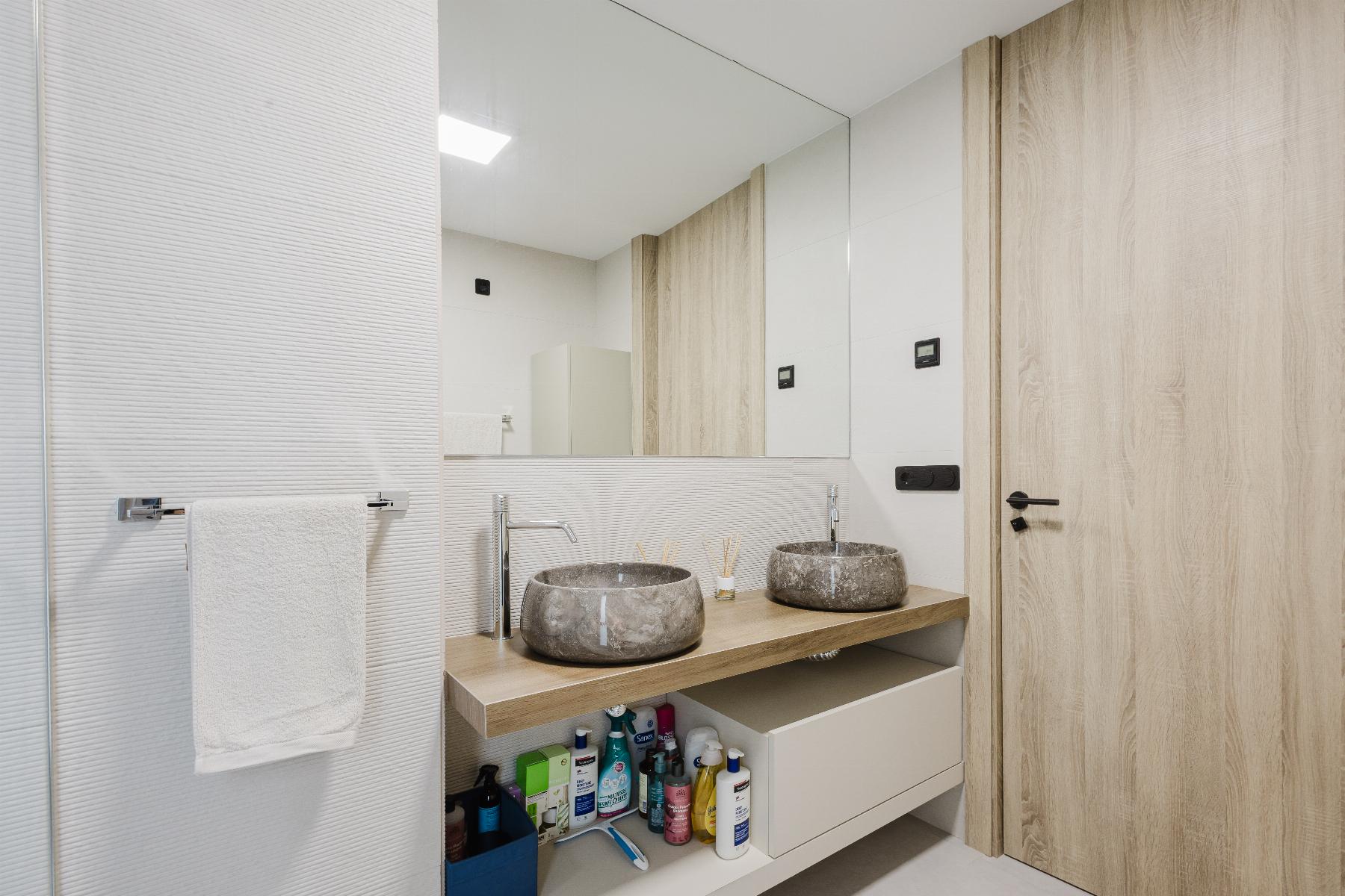 4 Bed, 4 Bath, HouseFor Sale, Algorfa, Alicante