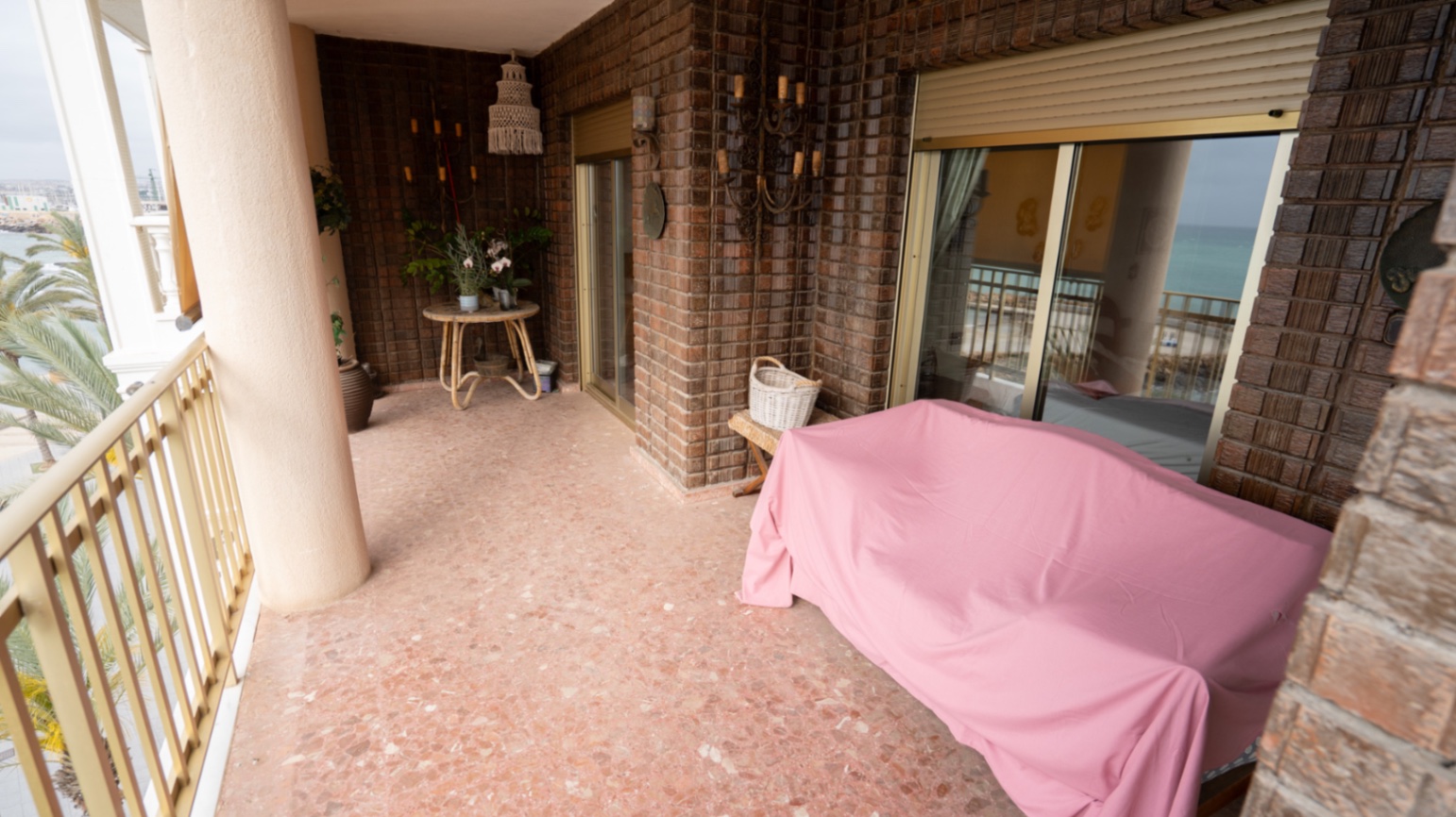 3 Bed, 2 Bath, ApartmentFor Sale, Torrevieja, Alicante