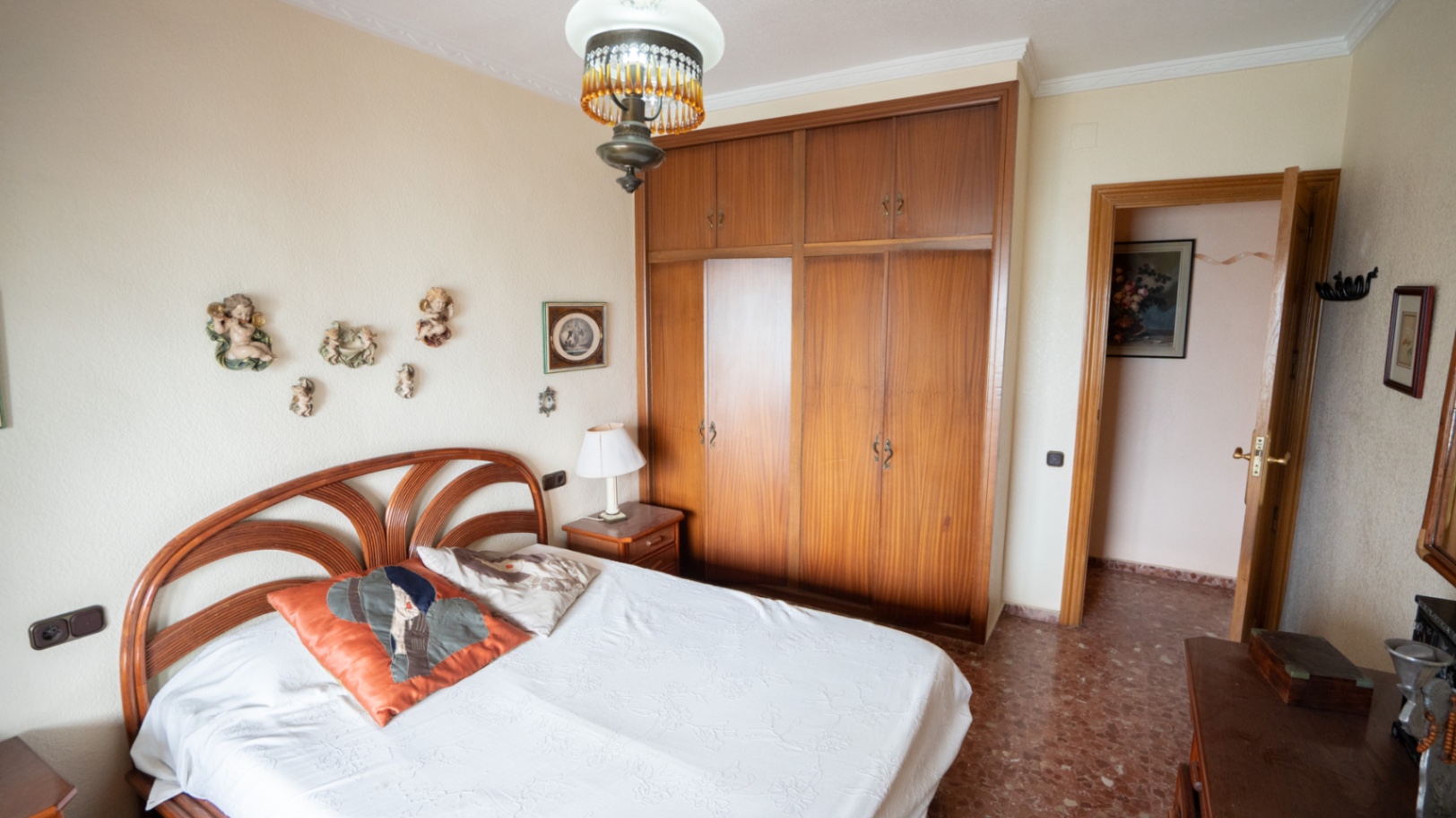 3 Bed, 2 Bath, ApartmentFor Sale, Torrevieja, Alicante