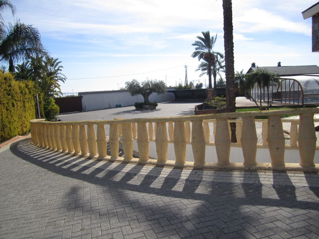 5 Bed, 3 Bath, HouseFor Sale, Los Montesinos, Alicante