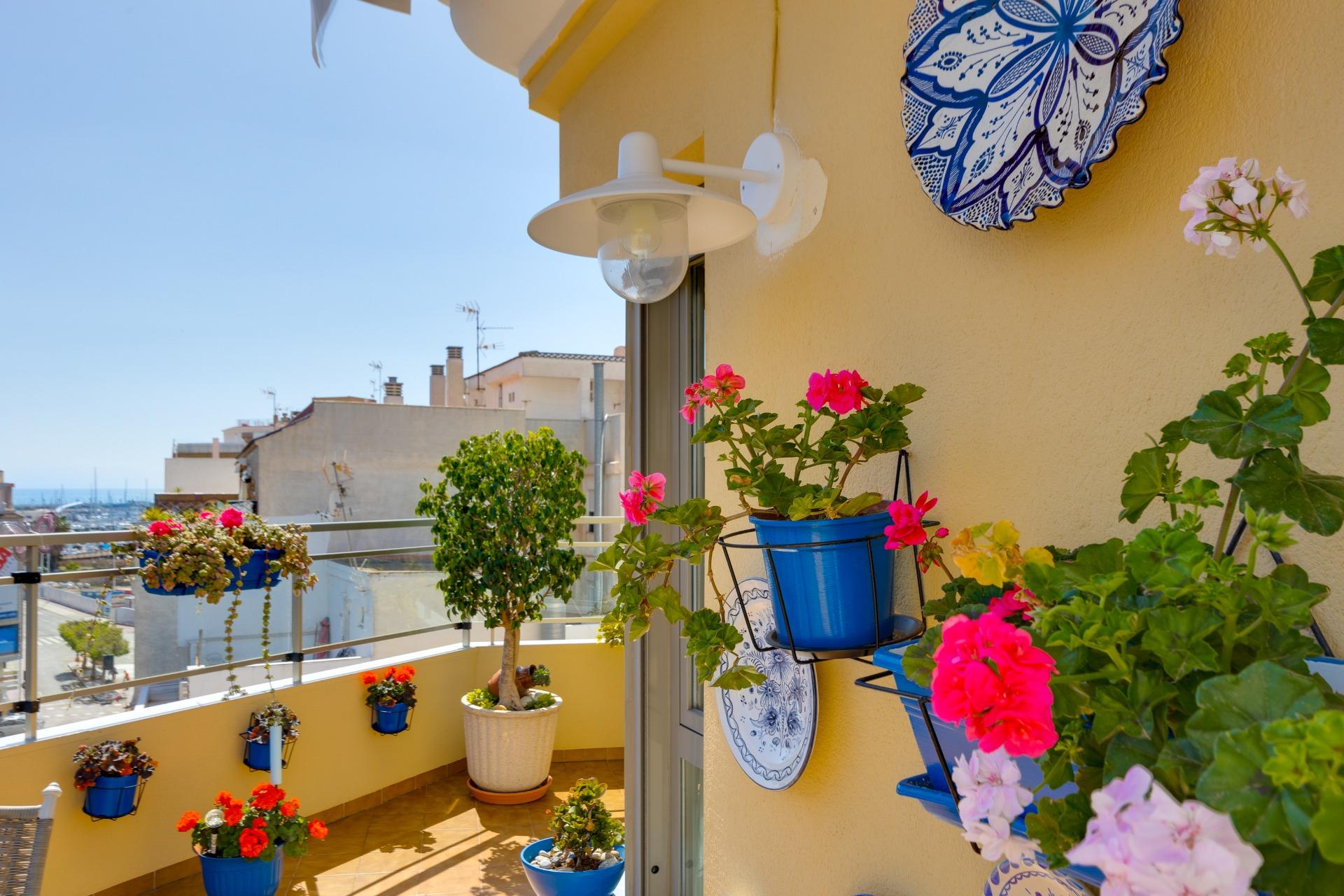 2 Bed, 1 Bath, ApartmentFor Sale, Torrevieja, Alicante