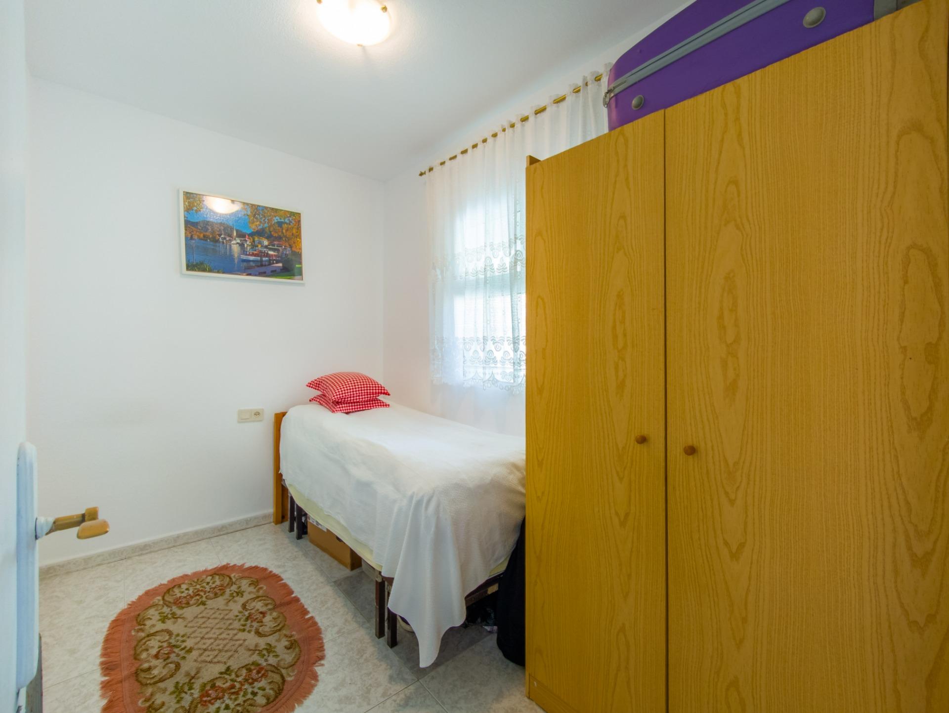 2 Bed, 1 Bath, ApartmentFor Sale, Torrevieja, Alicante