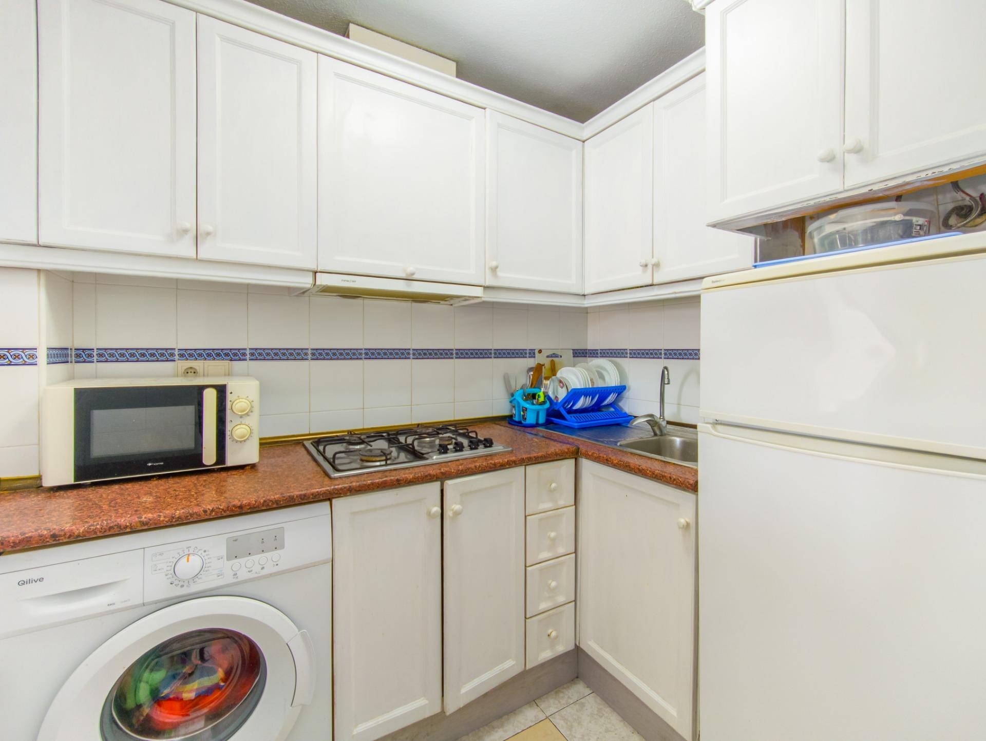 2 Bed, 1 Bath, ApartmentFor Sale, Torrevieja, Alicante