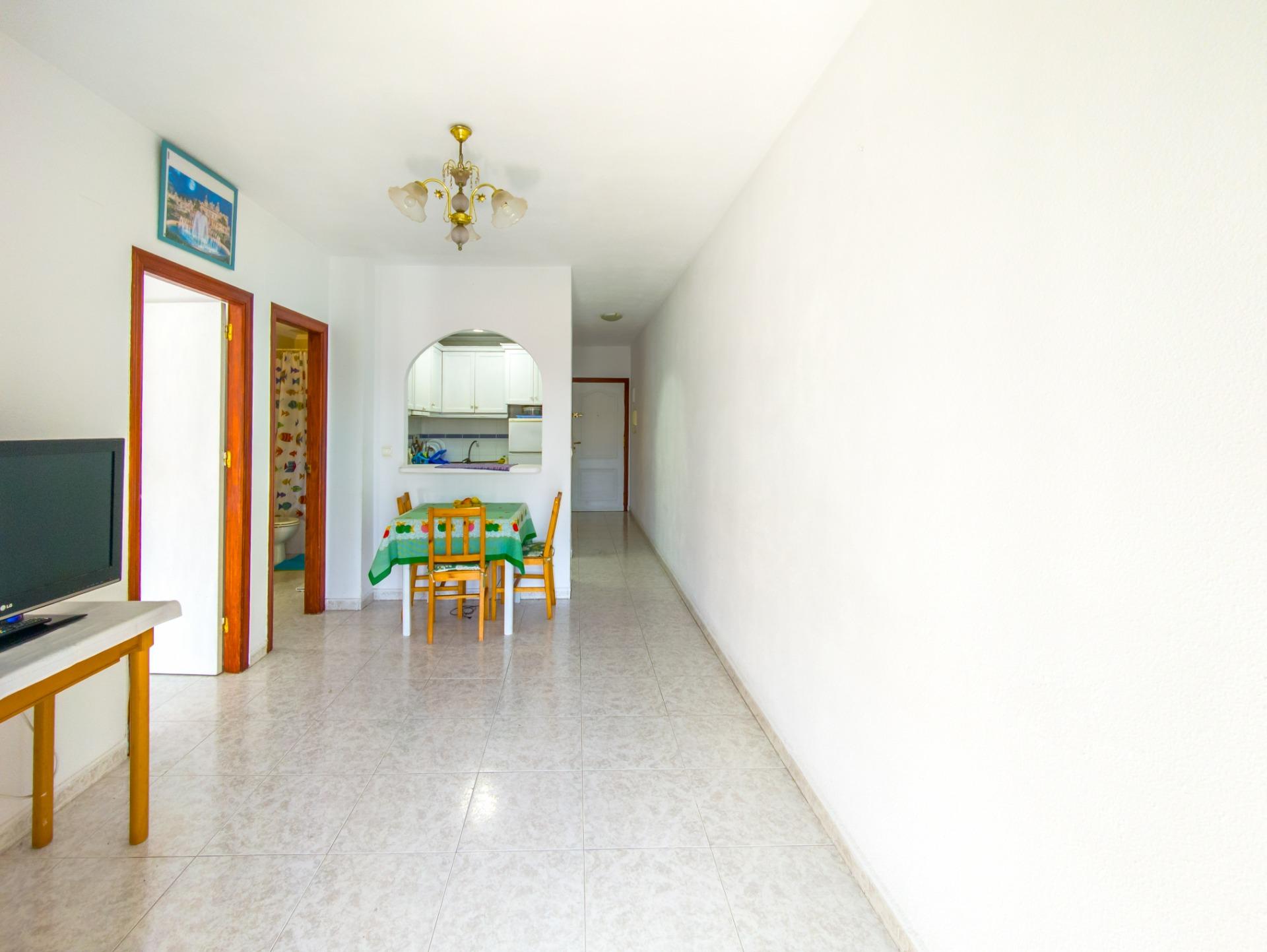 2 Bed, 1 Bath, ApartmentFor Sale, Torrevieja, Alicante
