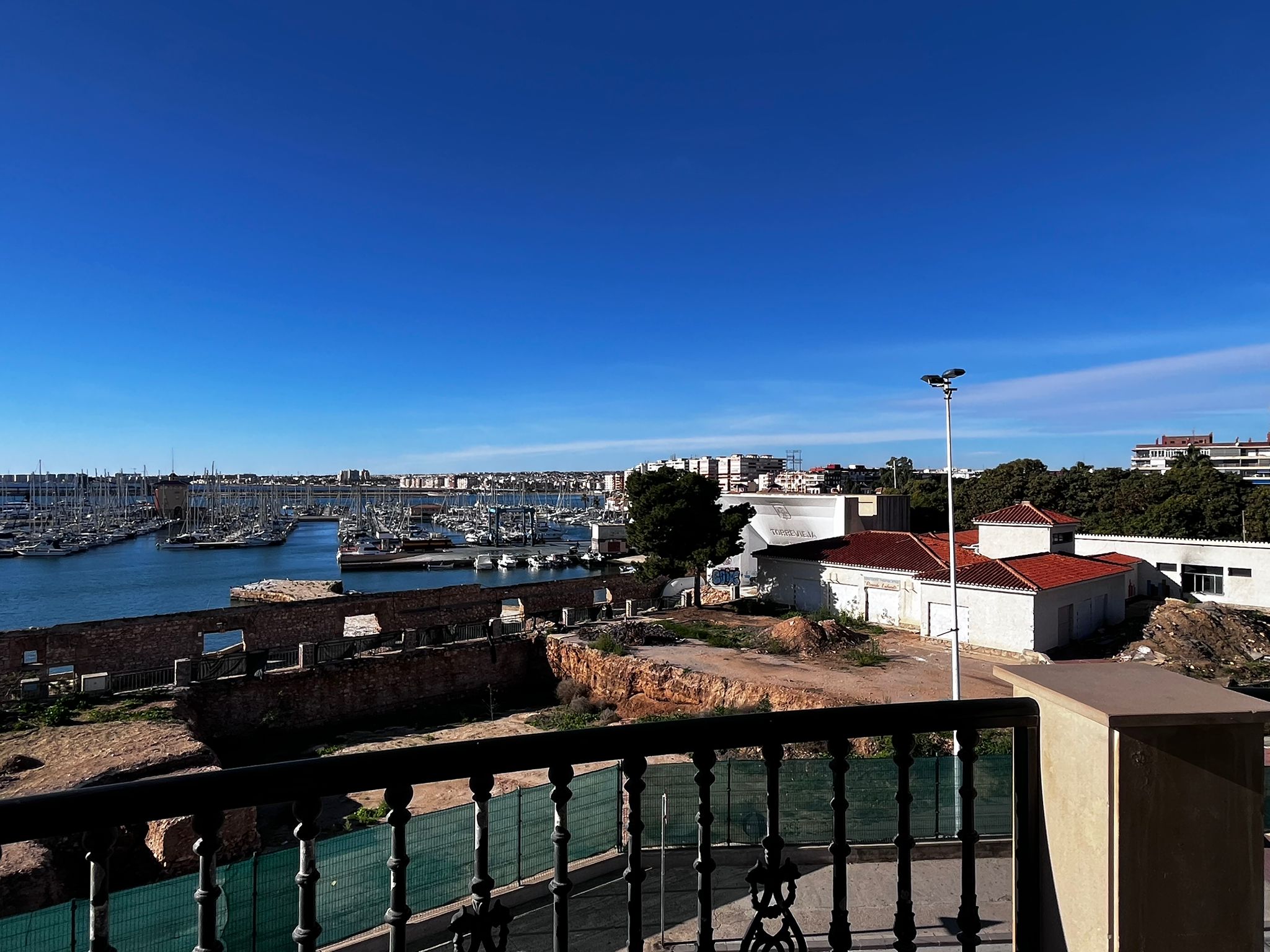 3 Bed, 2 Bath, ApartmentFor Sale, Torrevieja, Alicante