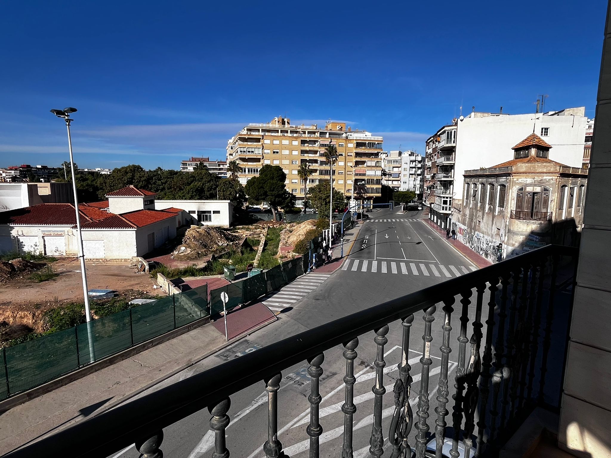 3 Bed, 2 Bath, ApartmentFor Sale, Torrevieja, Alicante