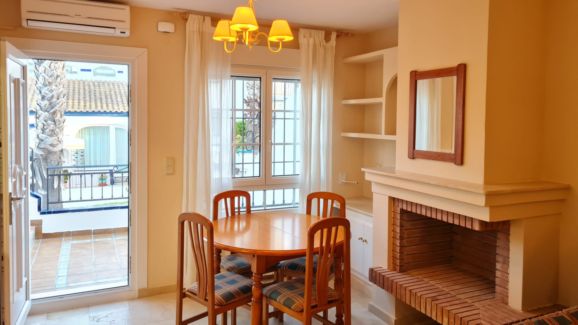 2 Bed, 1 Bath, HouseFor Sale, Villamartin, Alicante