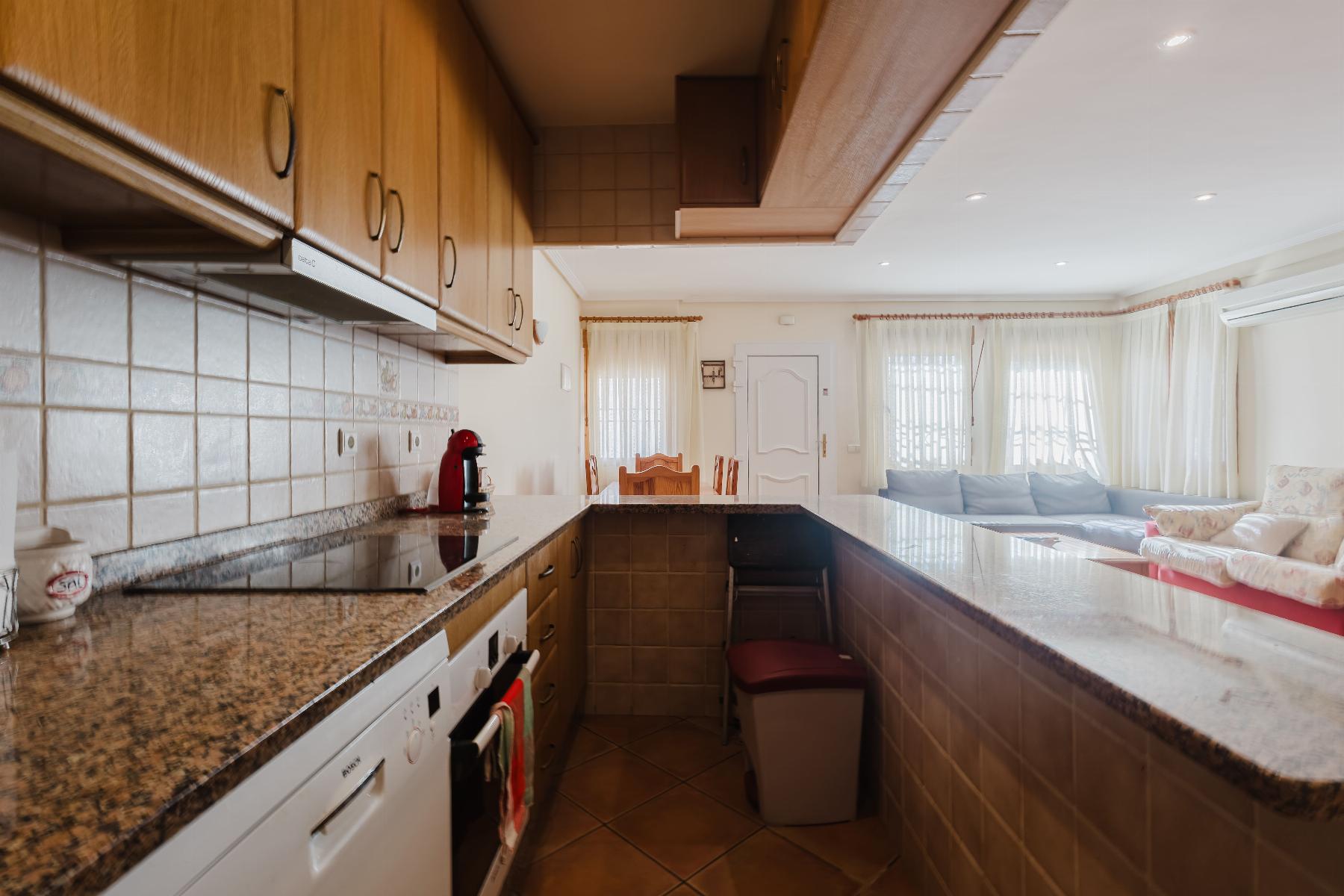 3 Bed, 1 Bath, HouseFor Sale, Torrevieja, Alicante