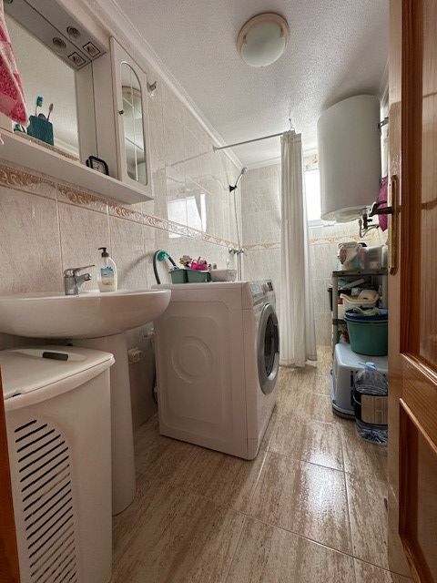 2 Bed, 2 Bath, ApartmentFor Sale, Torrevieja, Alicante