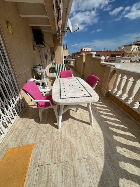 2 Bed, 2 Bath, ApartmentFor Sale, Torrevieja, Alicante