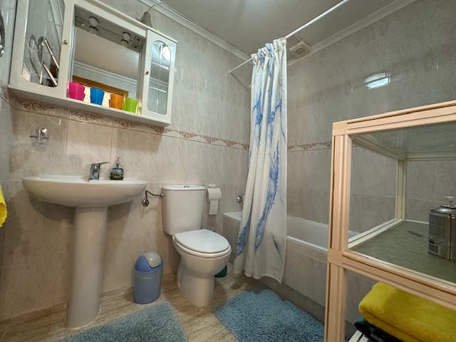 2 Bed, 2 Bath, ApartmentFor Sale, Torrevieja, Alicante