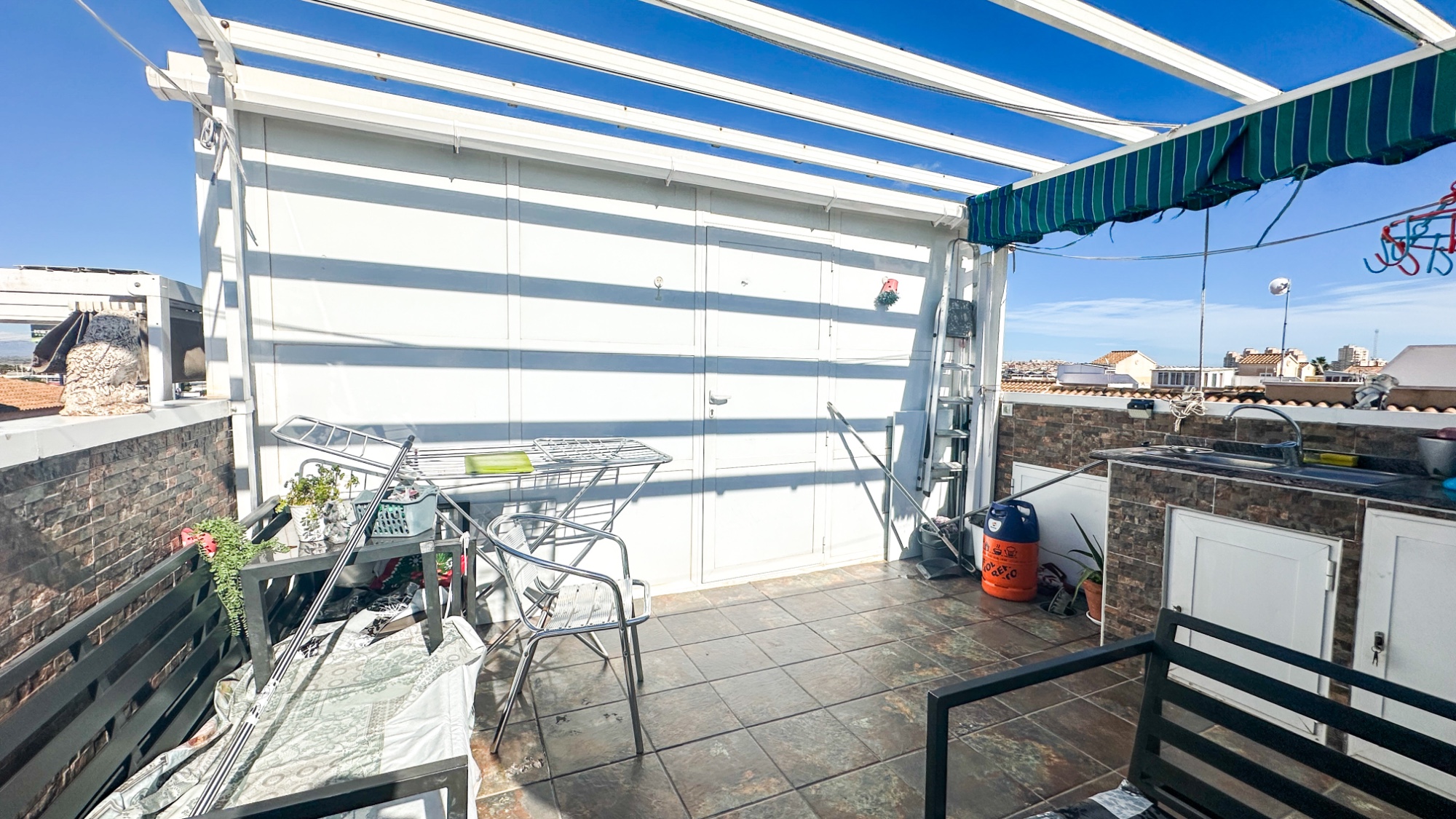 2 Bed, 1 Bath, ApartmentFor Sale, Torrevieja, Alicante