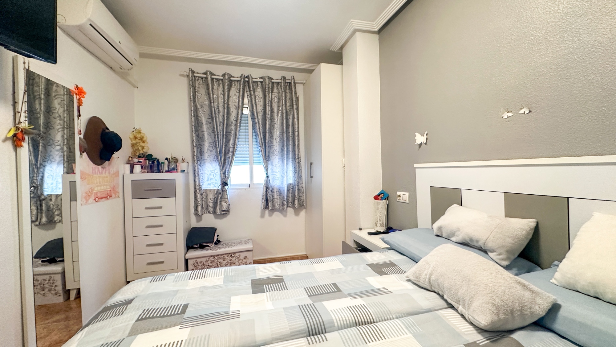 2 Bed, 1 Bath, ApartmentFor Sale, Torrevieja, Alicante