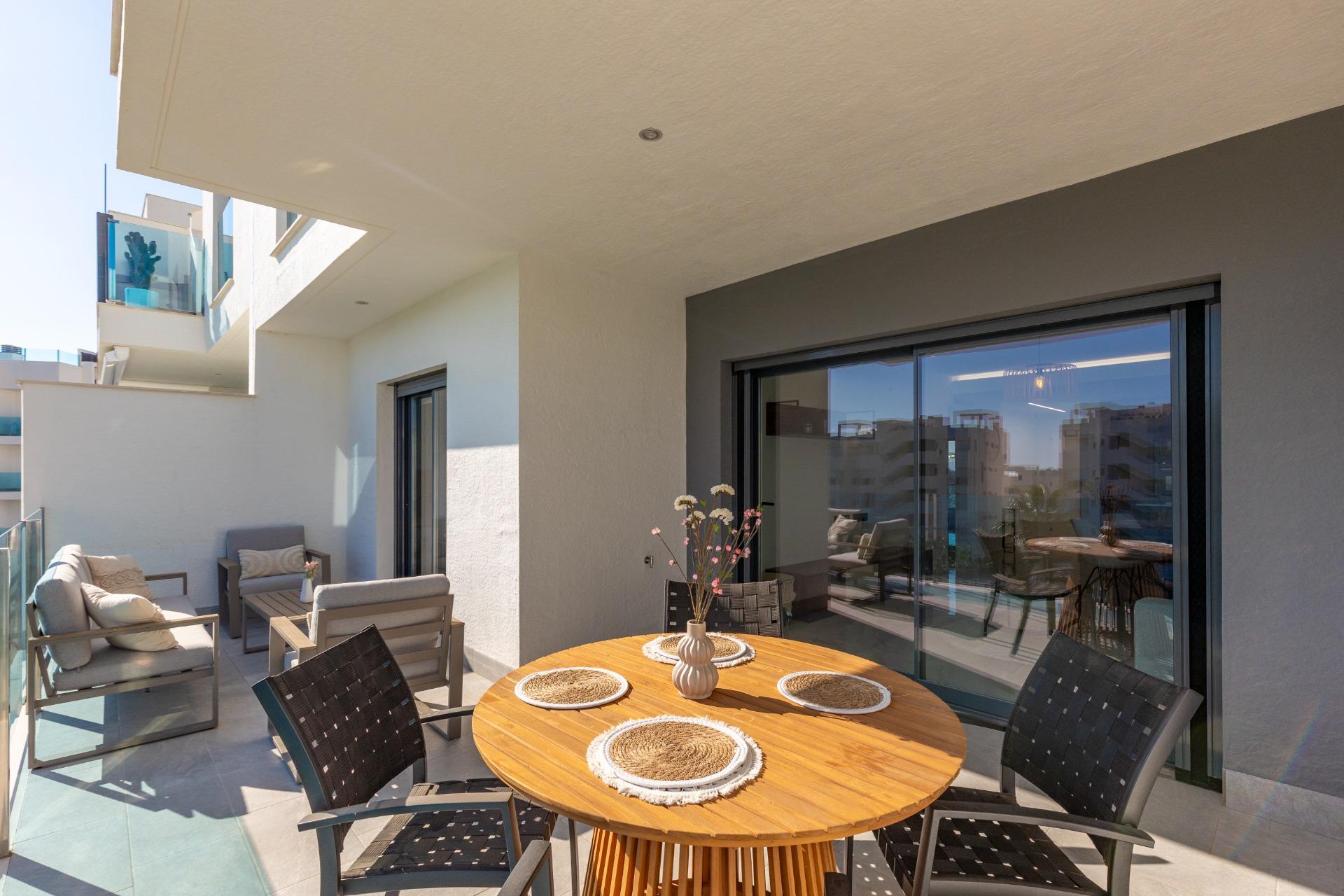 2 Bed, 2 Bath, ApartmentFor Sale, Guardamar Del Segura, Alicante