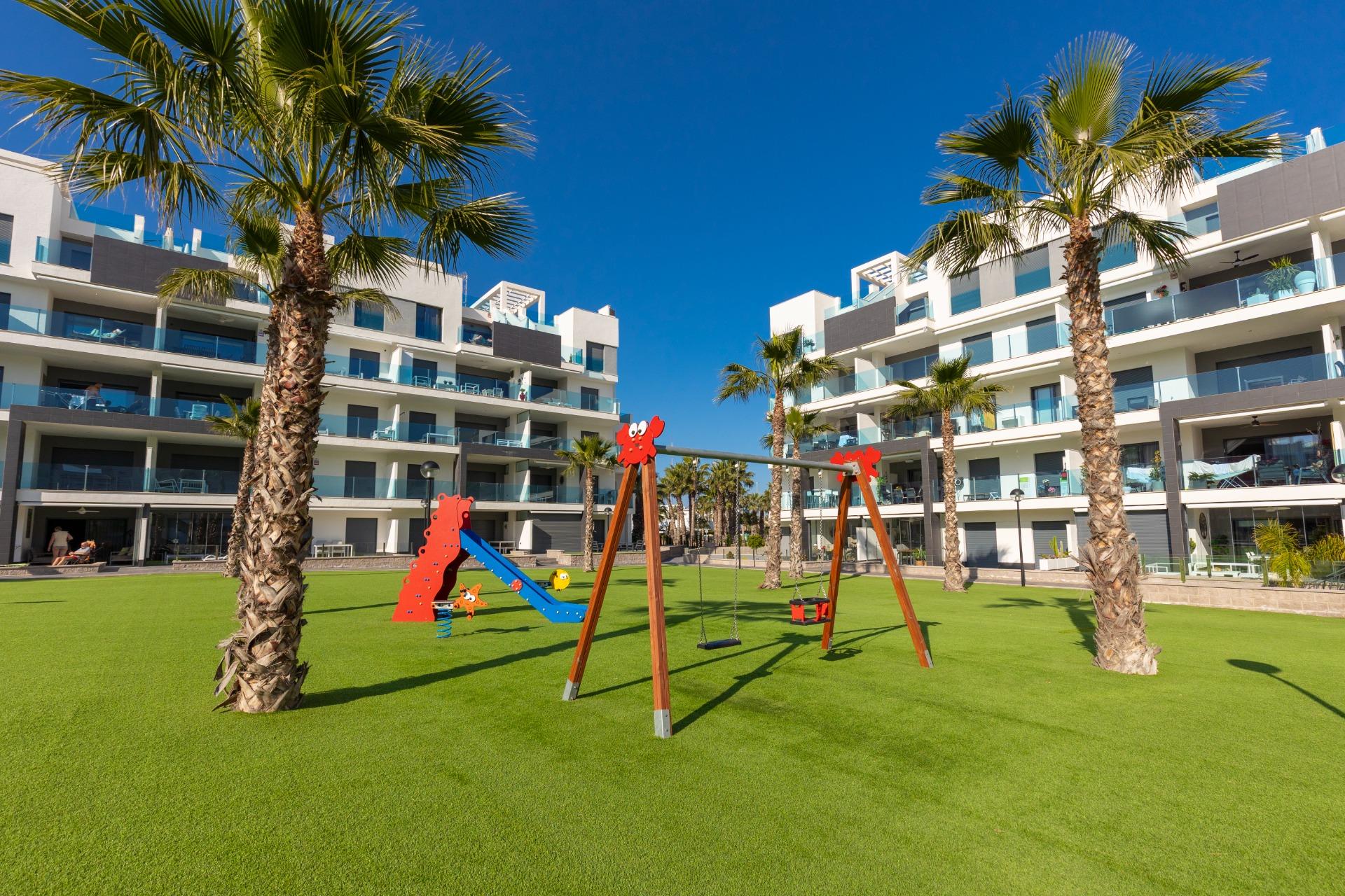 2 Bed, 2 Bath, ApartmentFor Sale, Guardamar Del Segura, Alicante