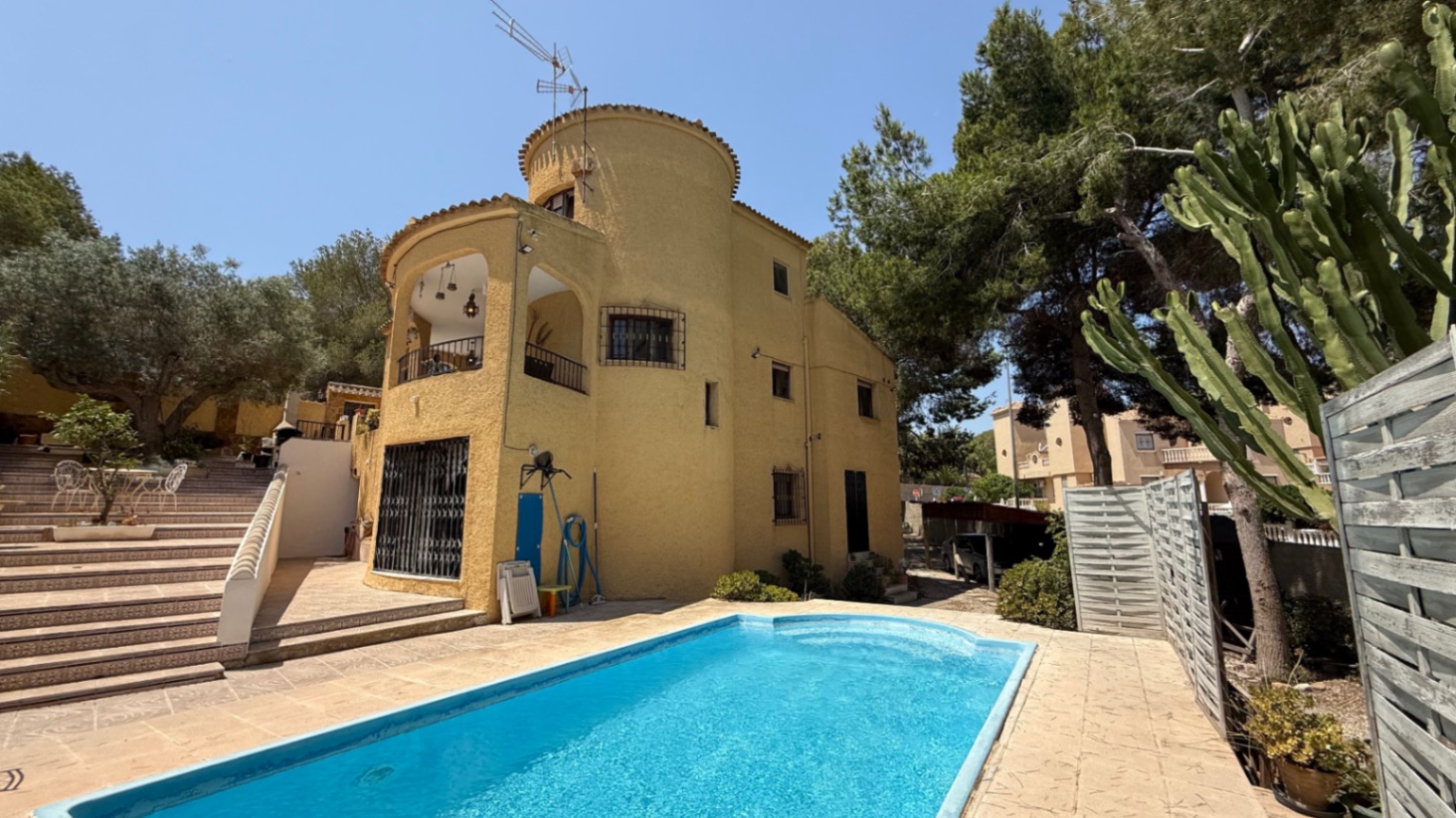6 Bed, 3 Bath, HouseFor Sale, Orihuela, Alicante