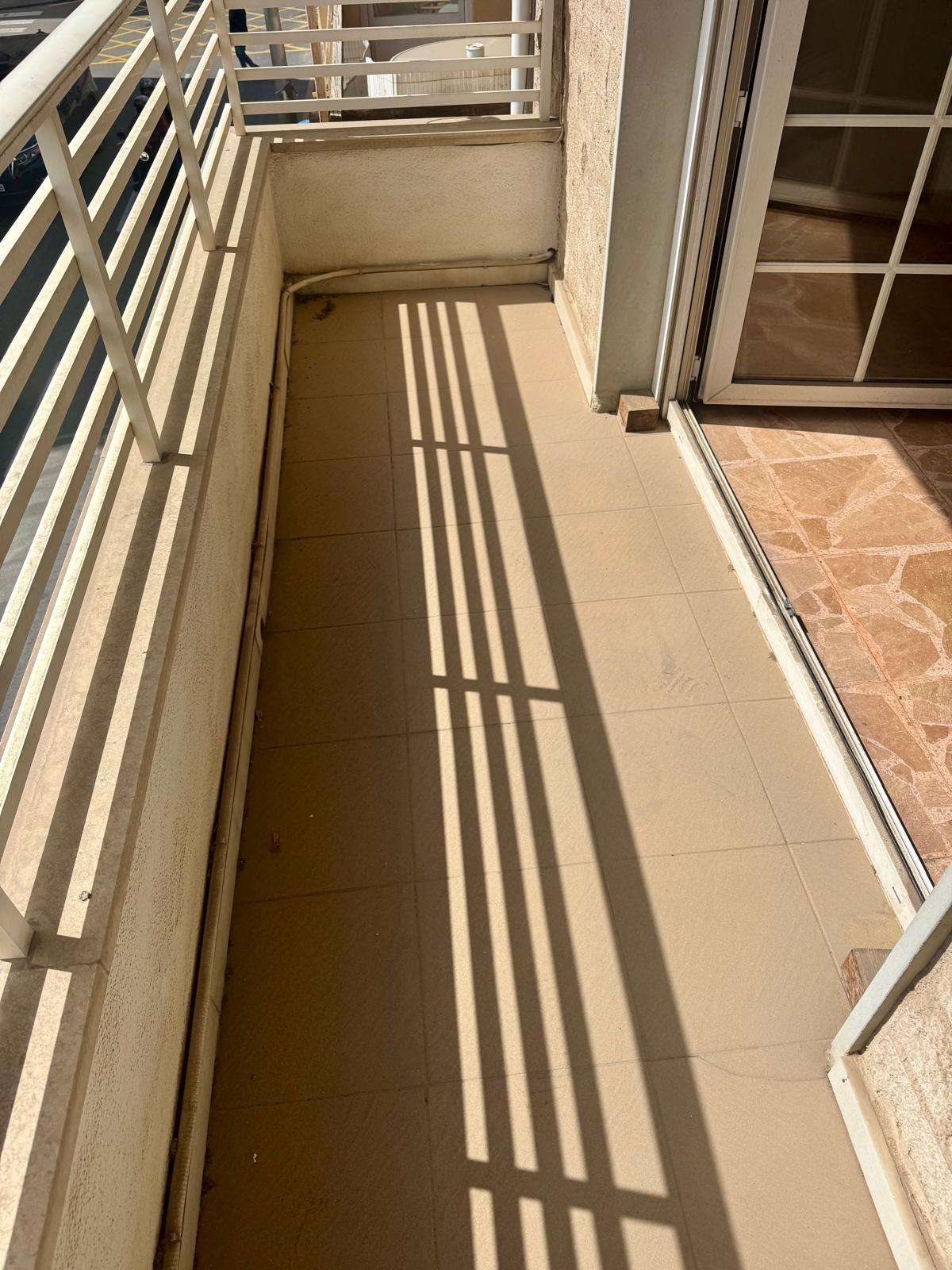 5 Bed, 2 Bath, ApartmentFor Sale, Torrevieja, Alicante