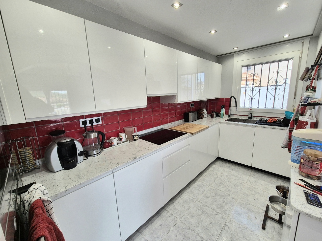 3 Bed, 2 Bath, HouseFor Sale, San Miguel de Salinas, Alicante