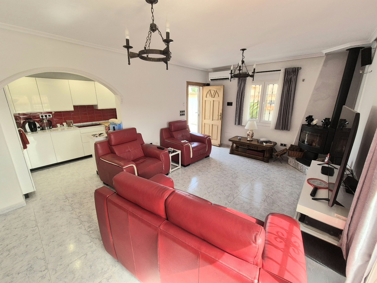 3 Bed, 2 Bath, HouseFor Sale, San Miguel de Salinas, Alicante