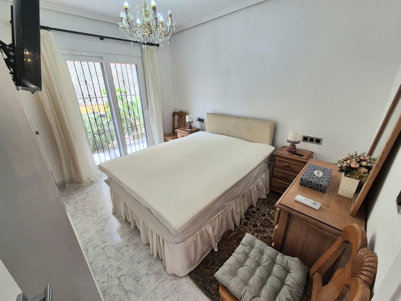 3 Bed, 2 Bath, HouseFor Sale, San Miguel de Salinas, Alicante