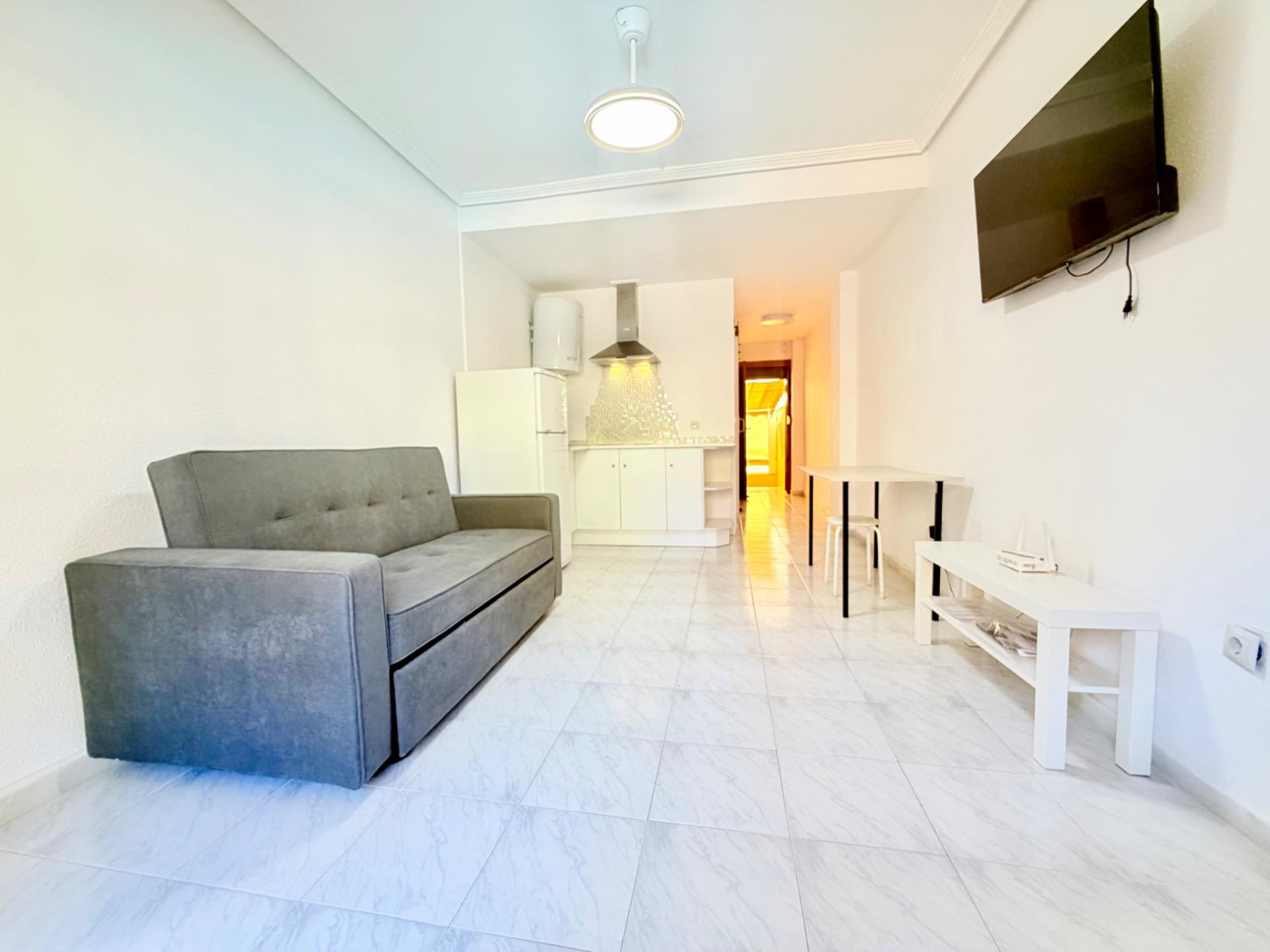 1 Bed, 1 Bath, ApartmentFor Sale, Torrevieja, Alicante