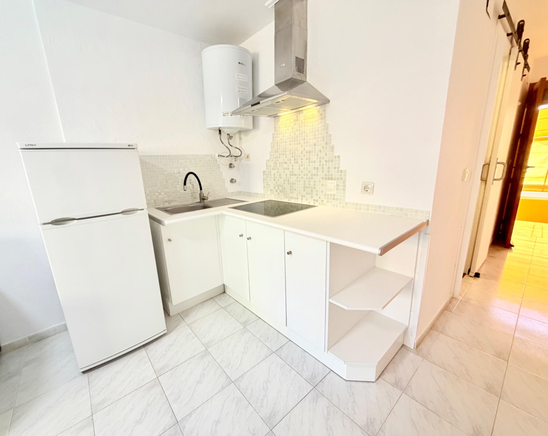 1 Bed, 1 Bath, ApartmentFor Sale, Torrevieja, Alicante