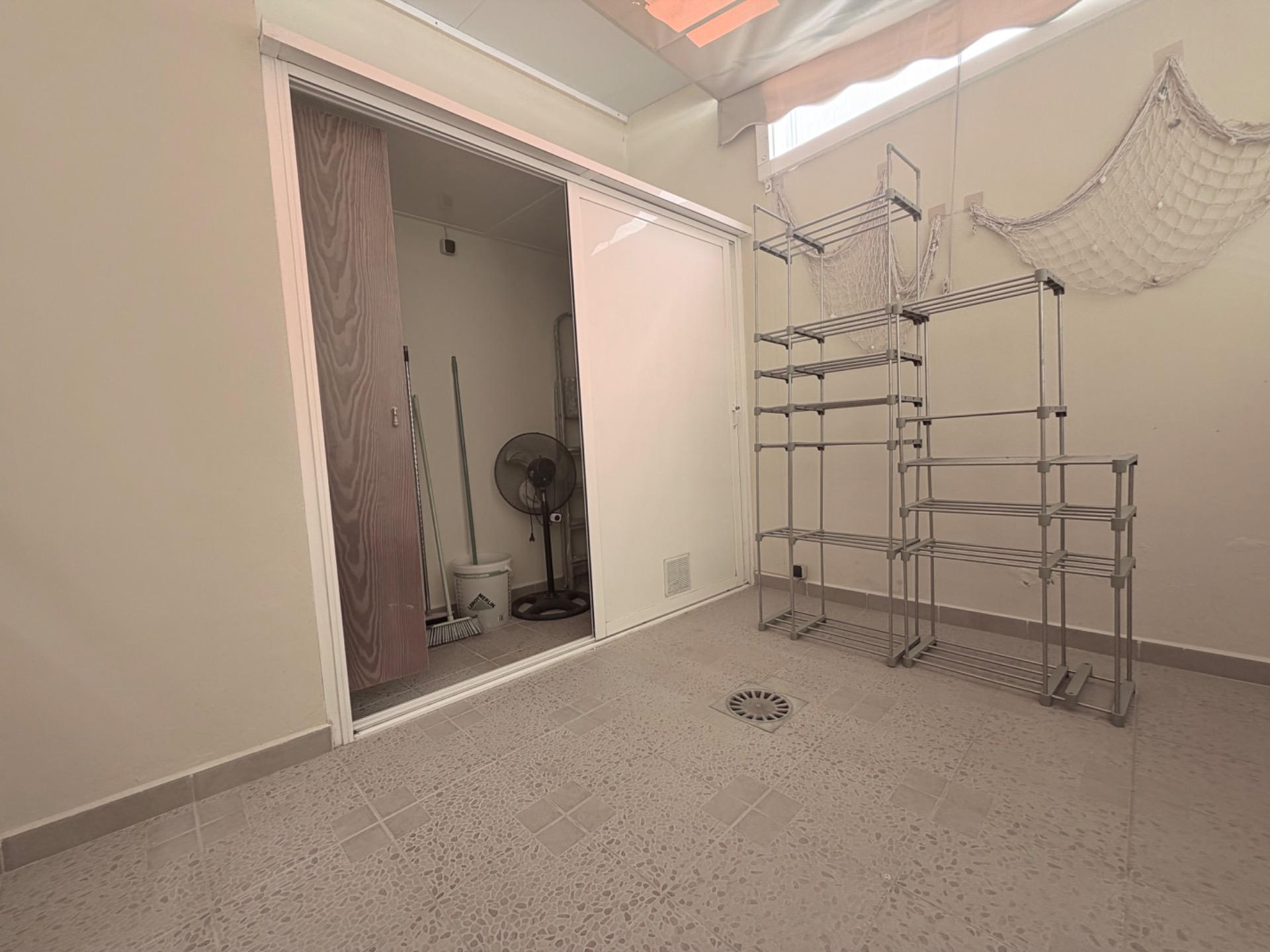 1 Bed, 1 Bath, ApartmentFor Sale, Torrevieja, Alicante