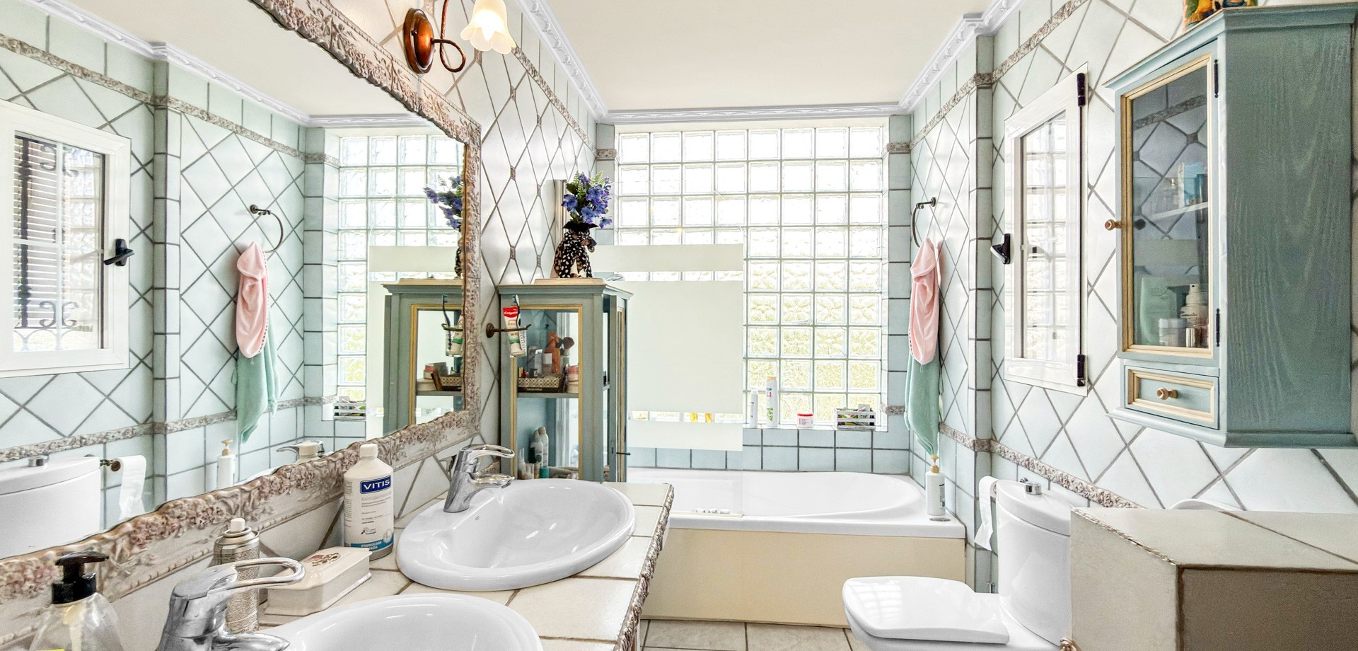 5 Bed, 6 Bath, HouseFor Sale, Torrevieja, Alicante