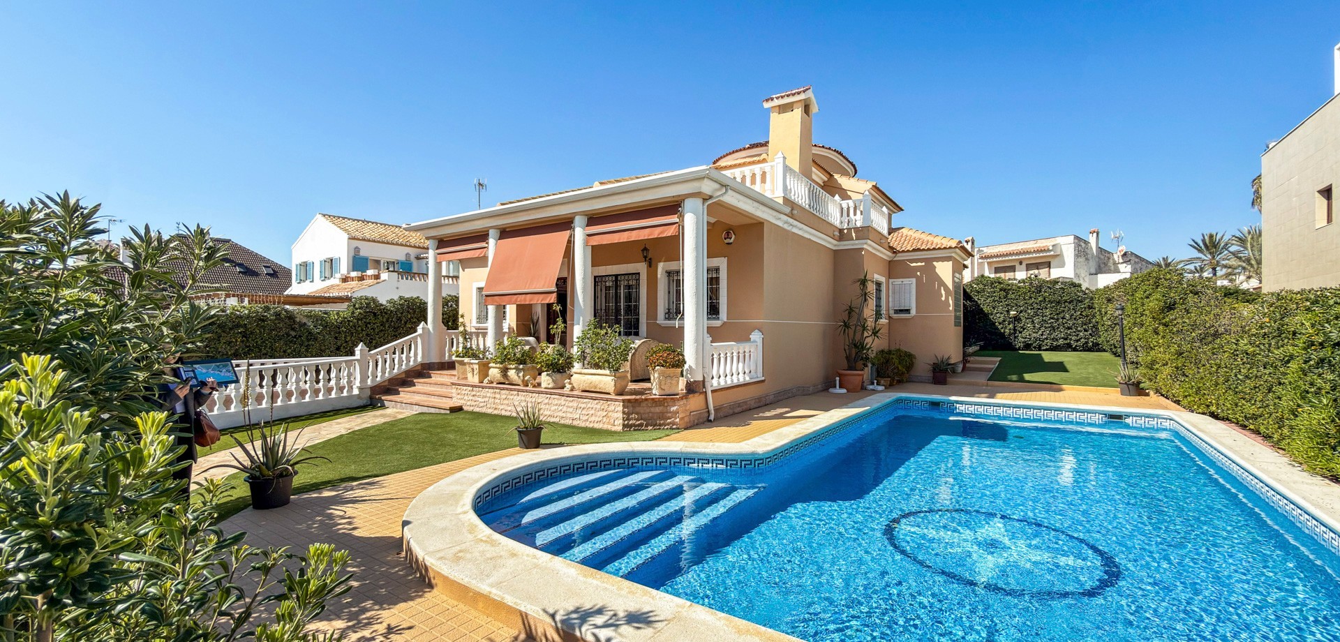 5 Bed, 6 Bath, HouseFor Sale, Torrevieja, Alicante