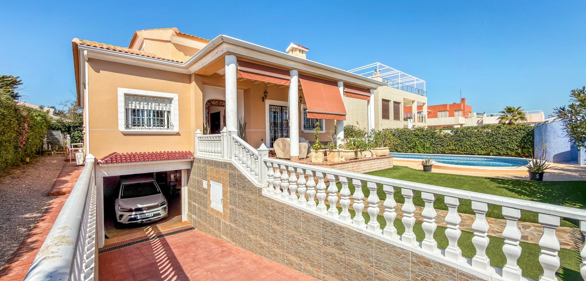 5 Bed, 6 Bath, HouseFor Sale, Torrevieja, Alicante