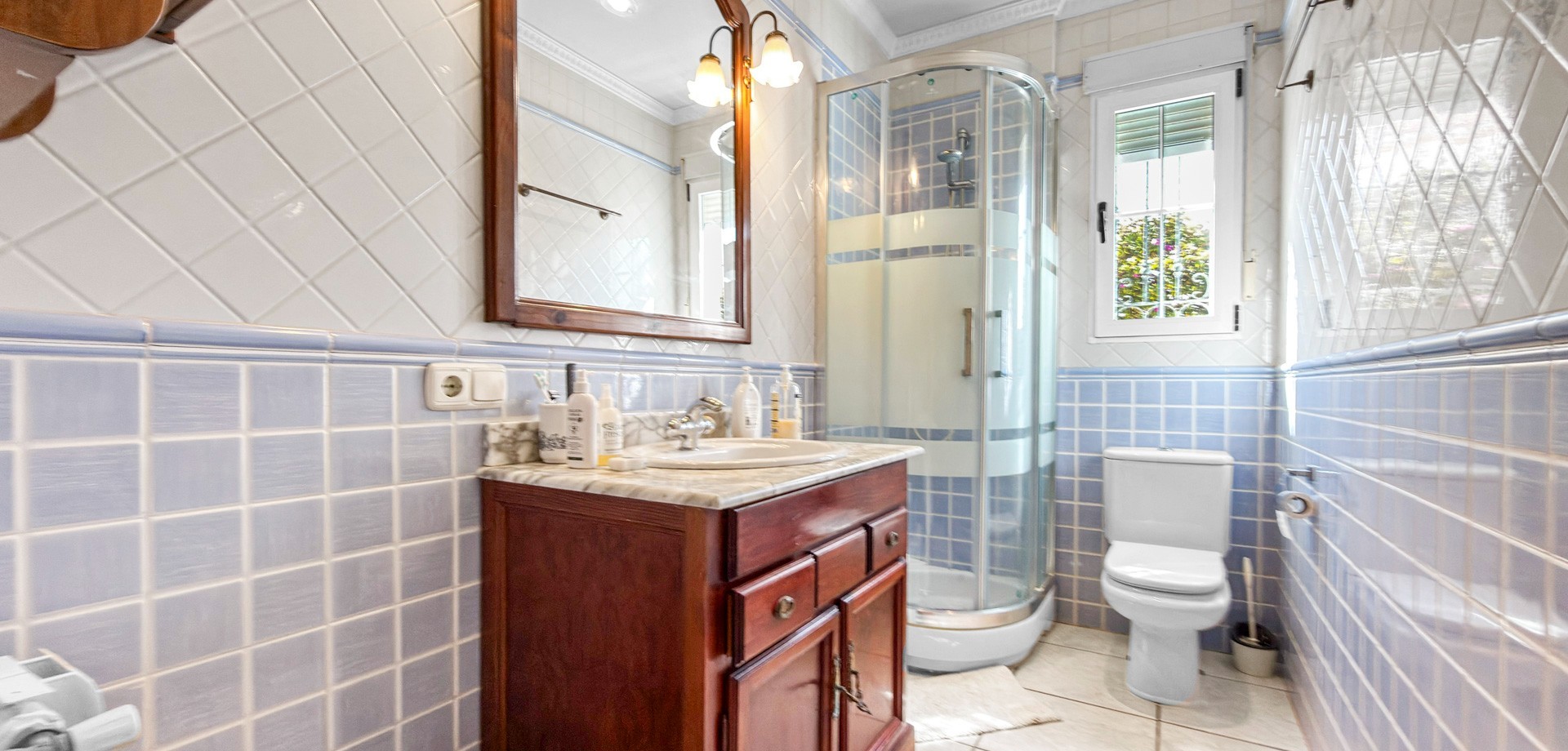 5 Bed, 6 Bath, HouseFor Sale, Torrevieja, Alicante