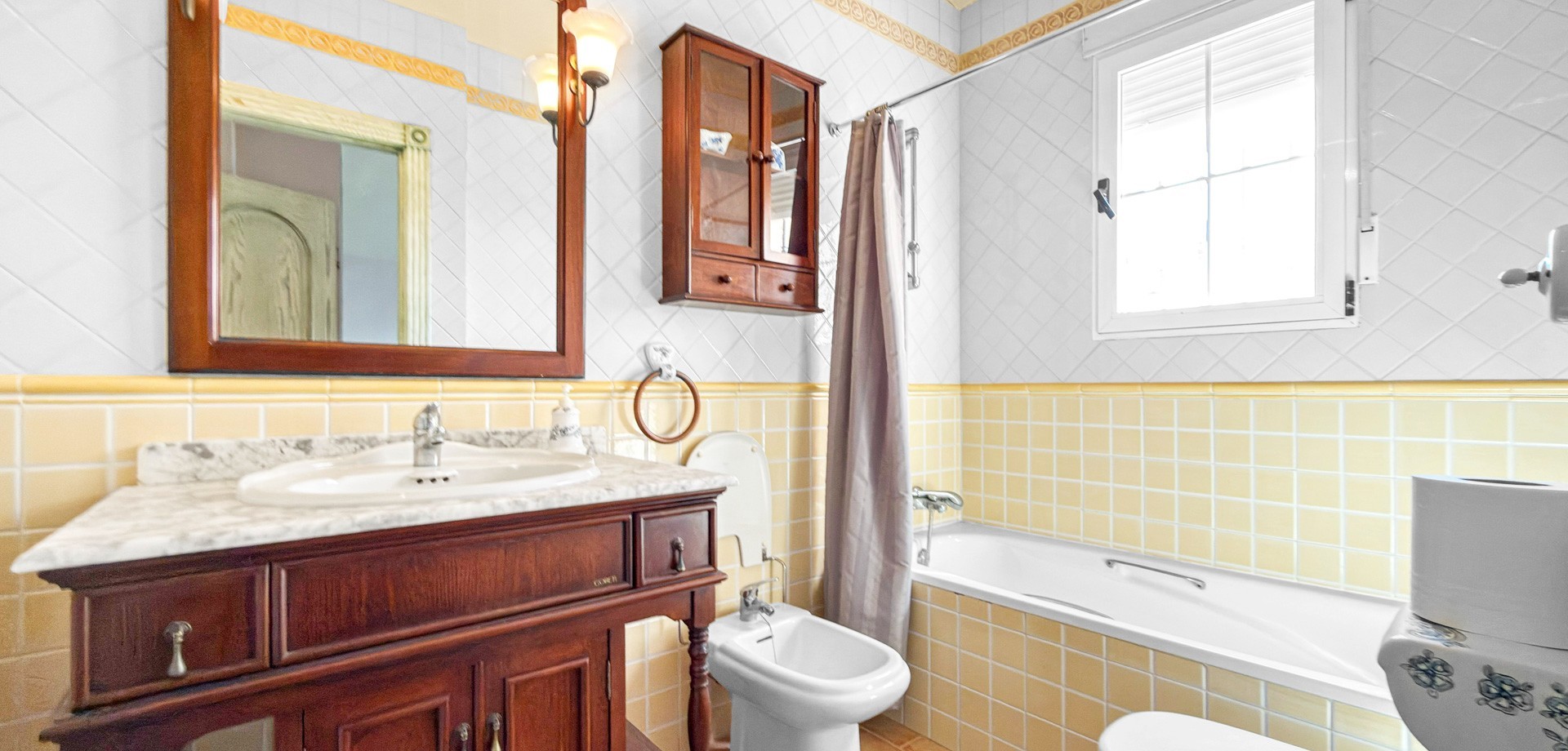 5 Bed, 6 Bath, HouseFor Sale, Torrevieja, Alicante