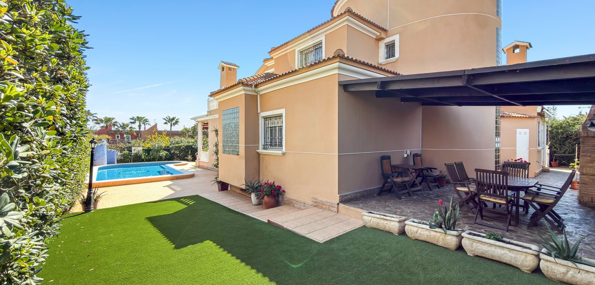 5 Bed, 6 Bath, HouseFor Sale, Torrevieja, Alicante