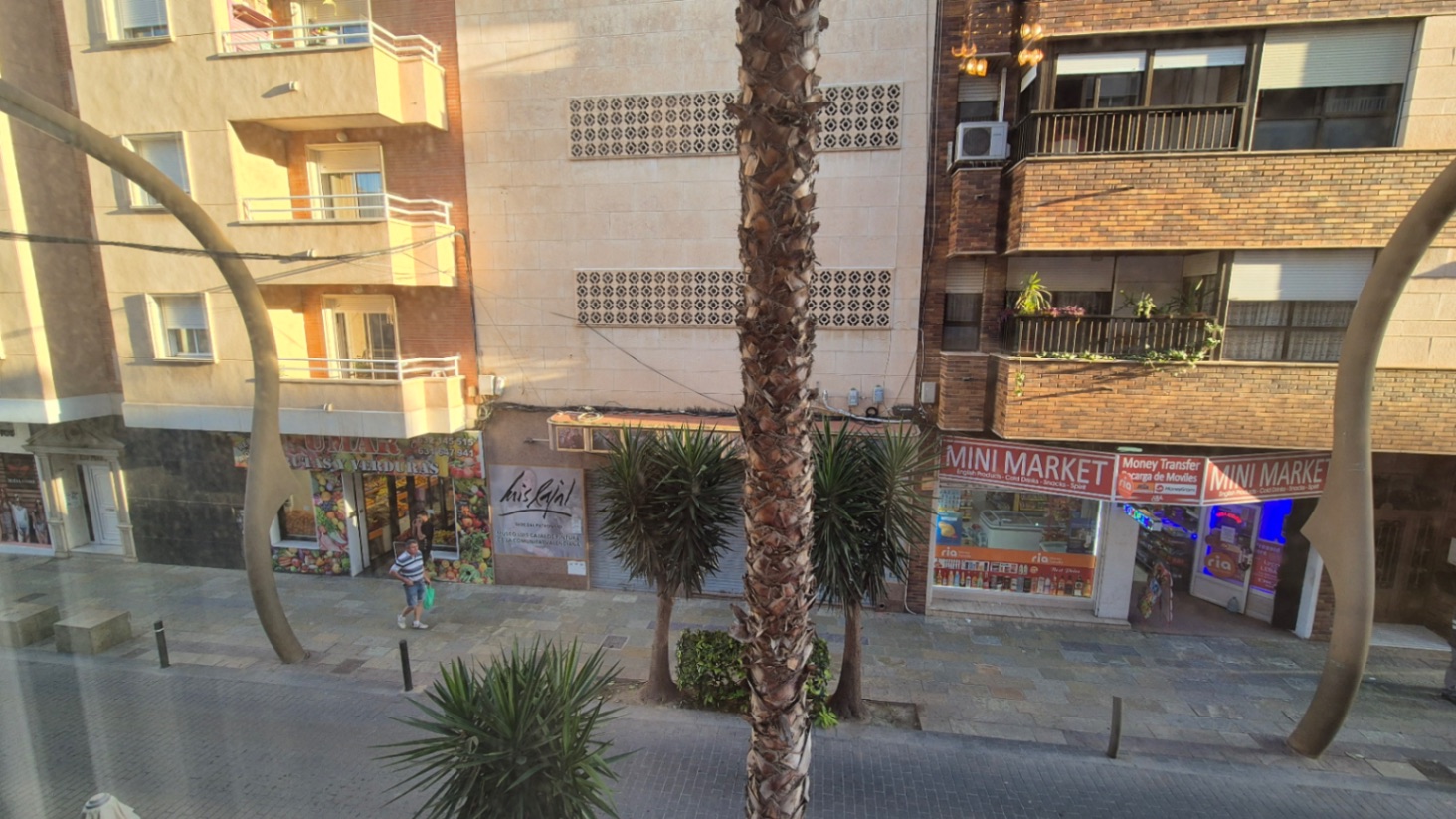 3 Bed, 2 Bath, ApartmentFor Sale, Torrevieja, Alicante