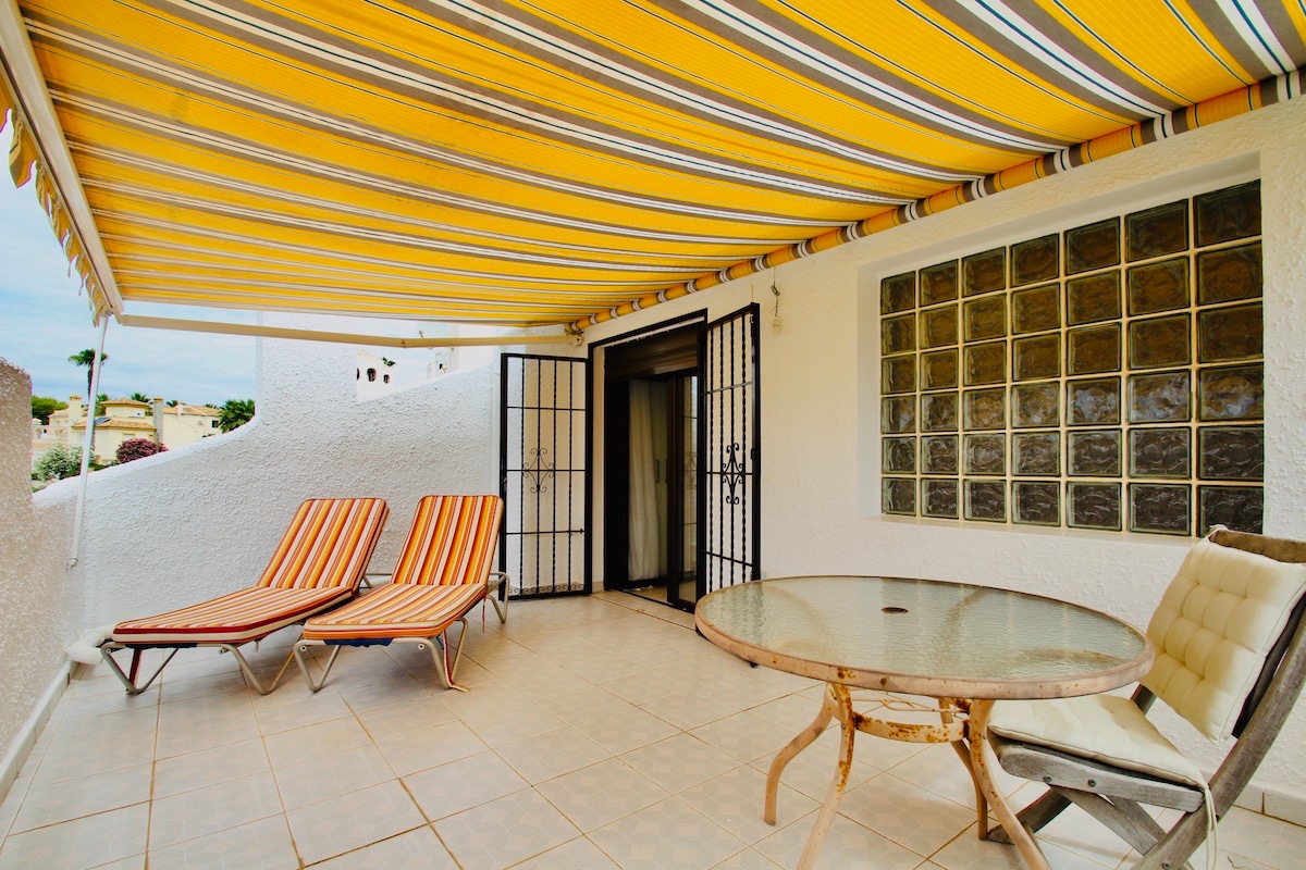 4 Bed, 2 Bath, HouseFor Sale, Orihuela Costa, Alicante